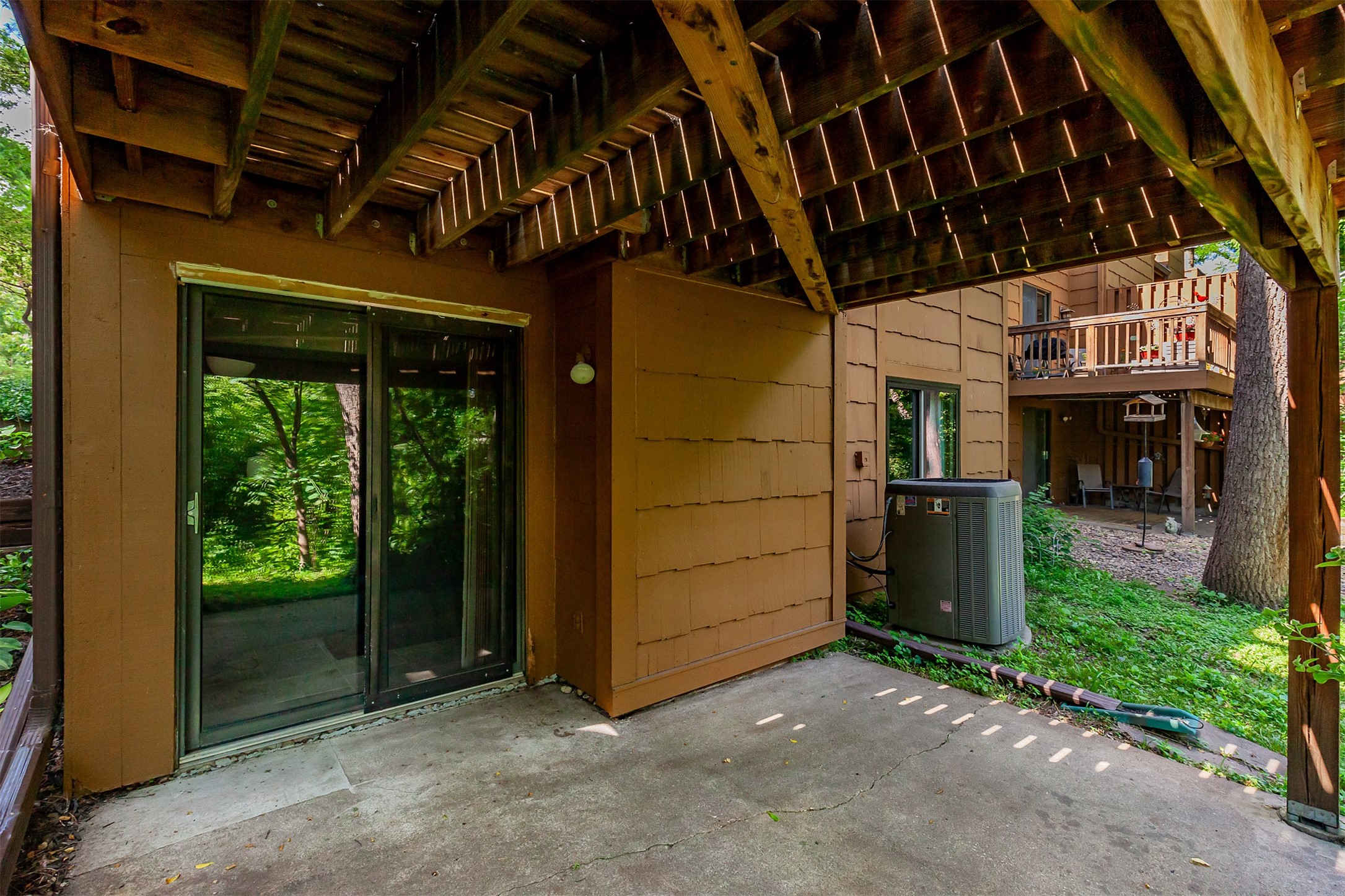 7052 Oak Brook Drive