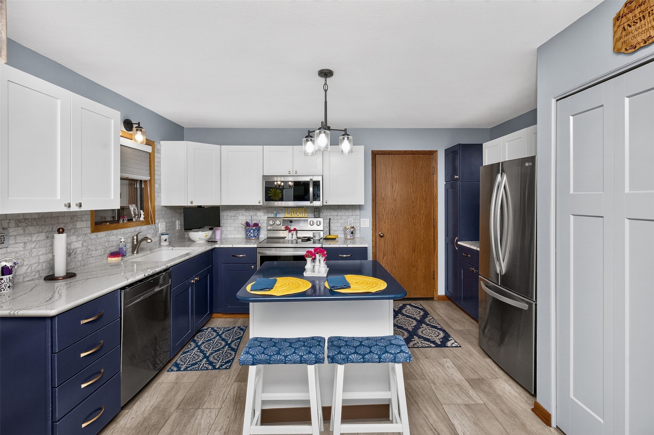 7052 Oak Brook Drive