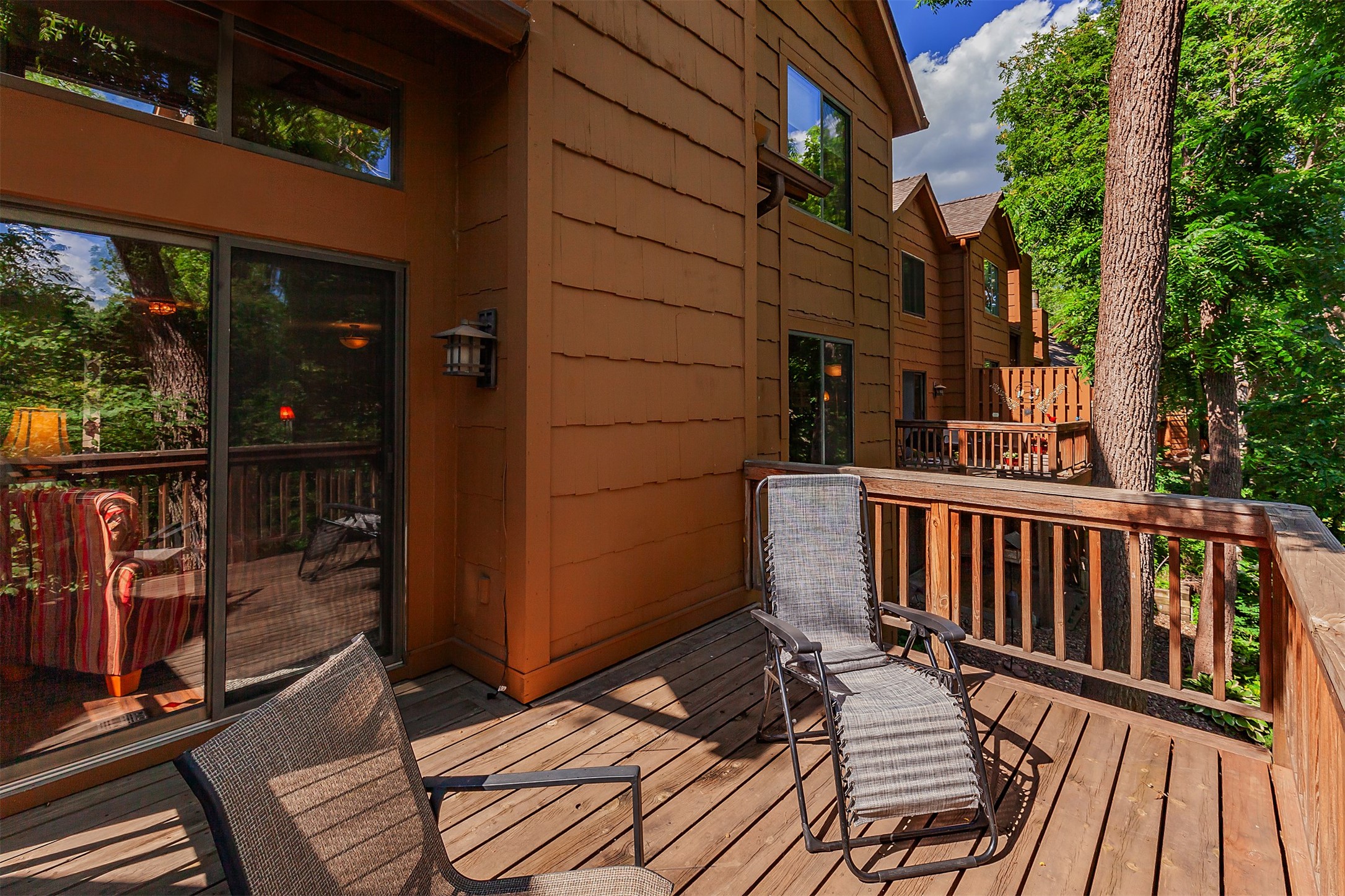 7052 Oak Brook Drive