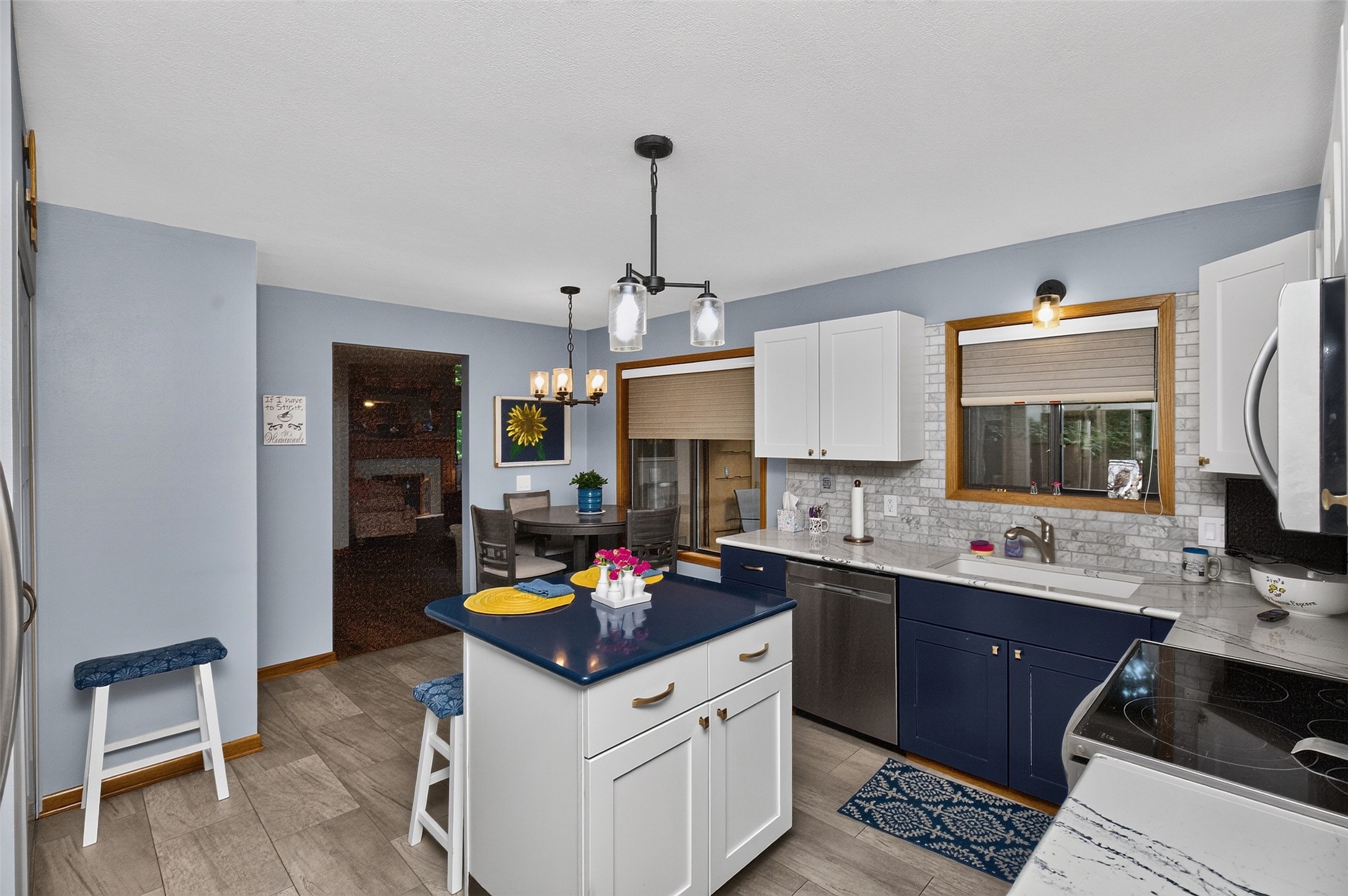 7052 Oak Brook Drive