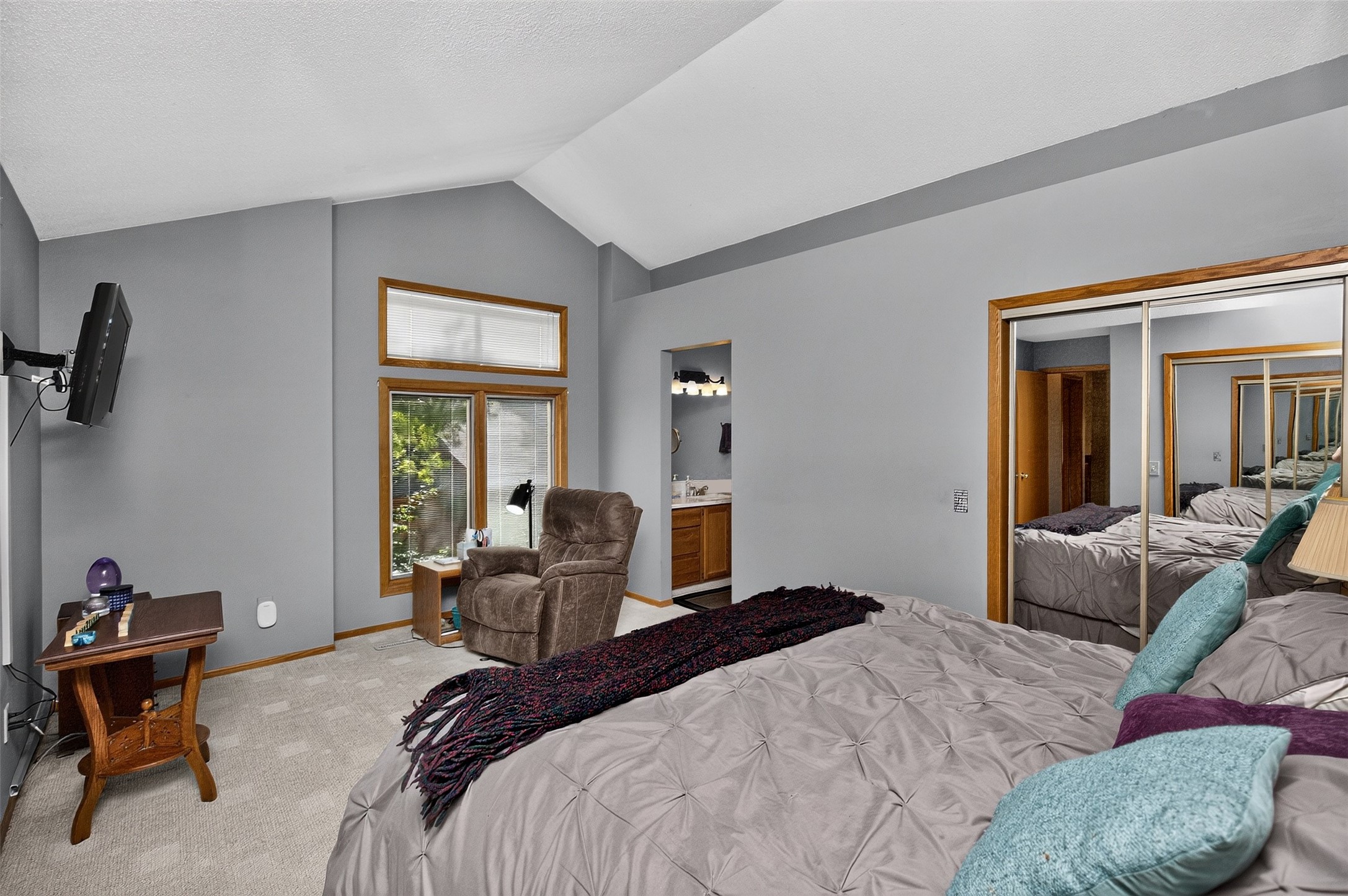 7052 Oak Brook Drive