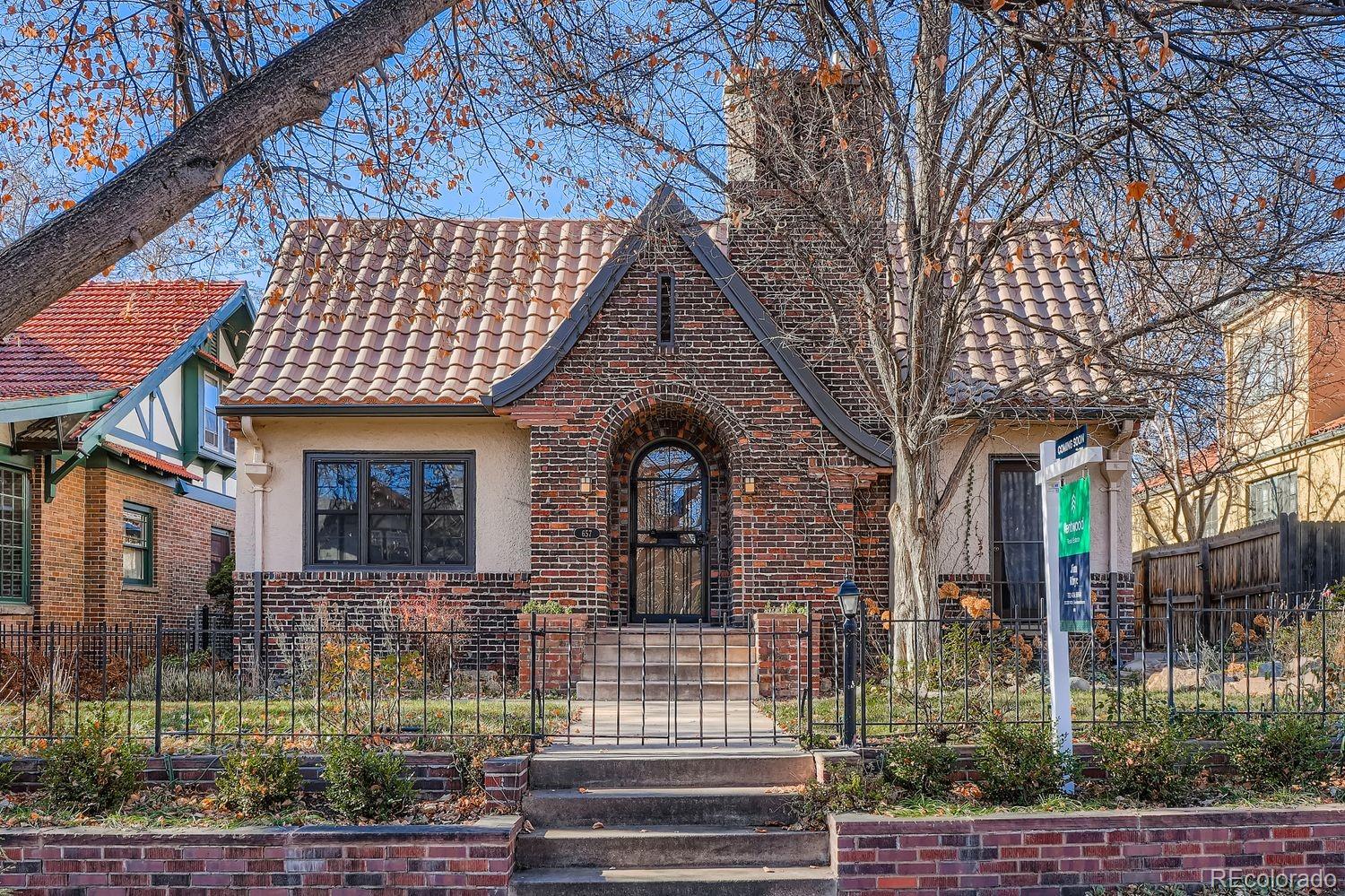 657 Columbine Street
