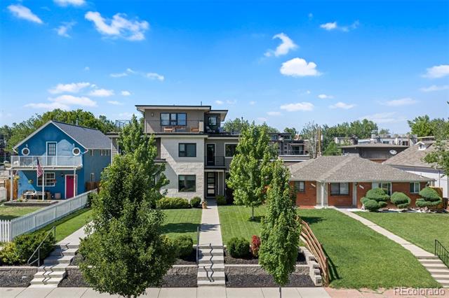 3121 W 26th Avenue