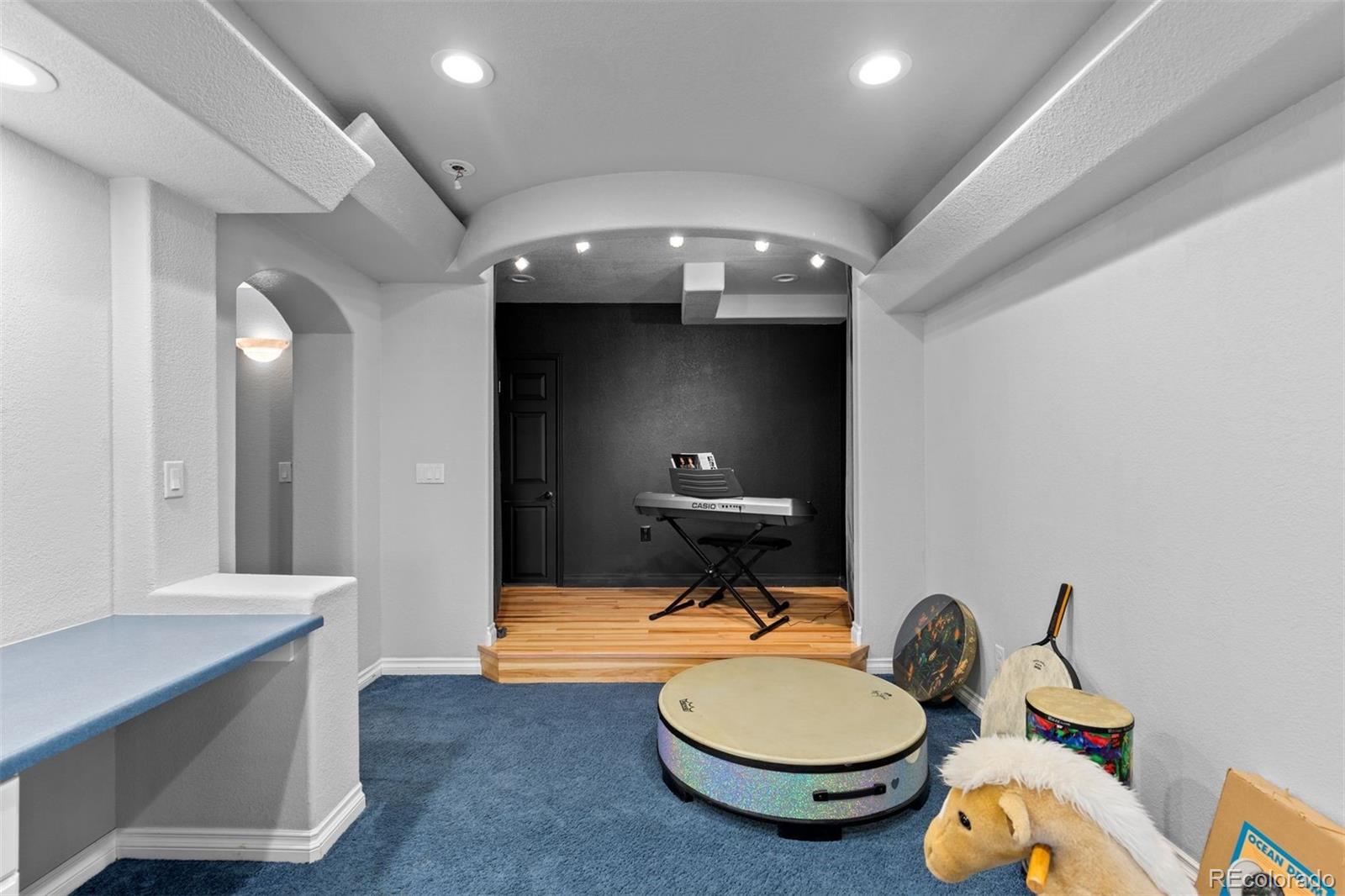 16128 Mountain Bluebird Way