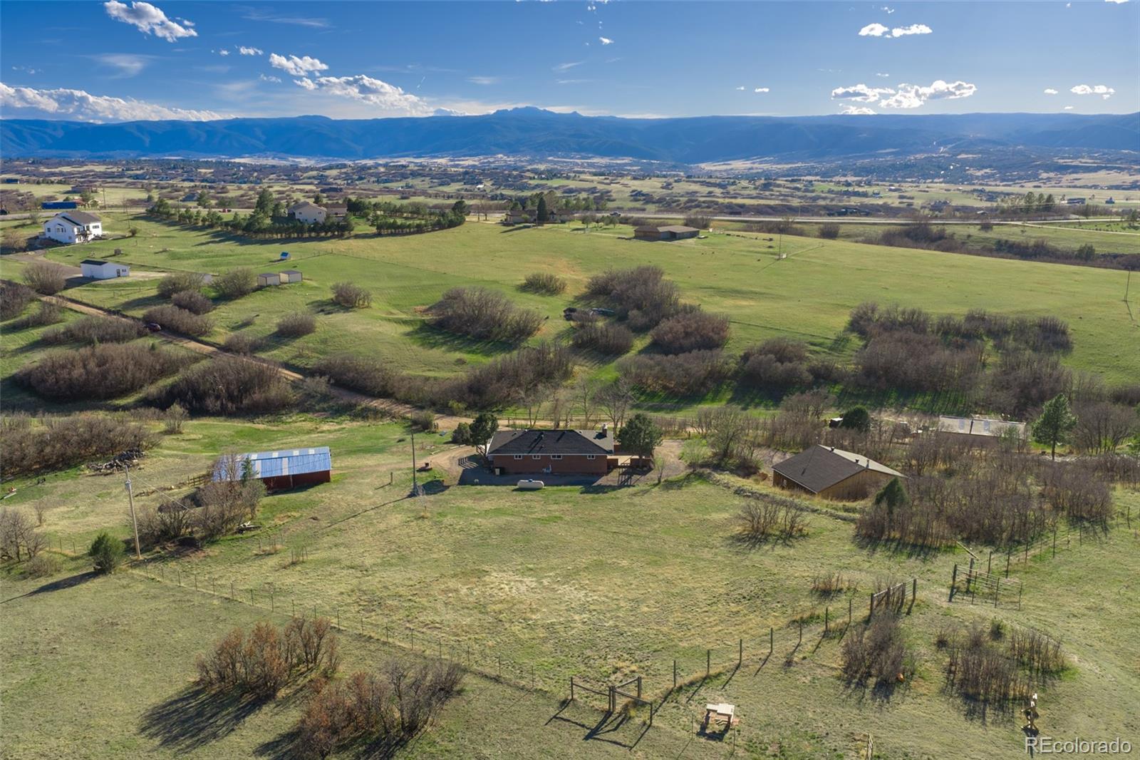 2097 W Wolfensberger Road