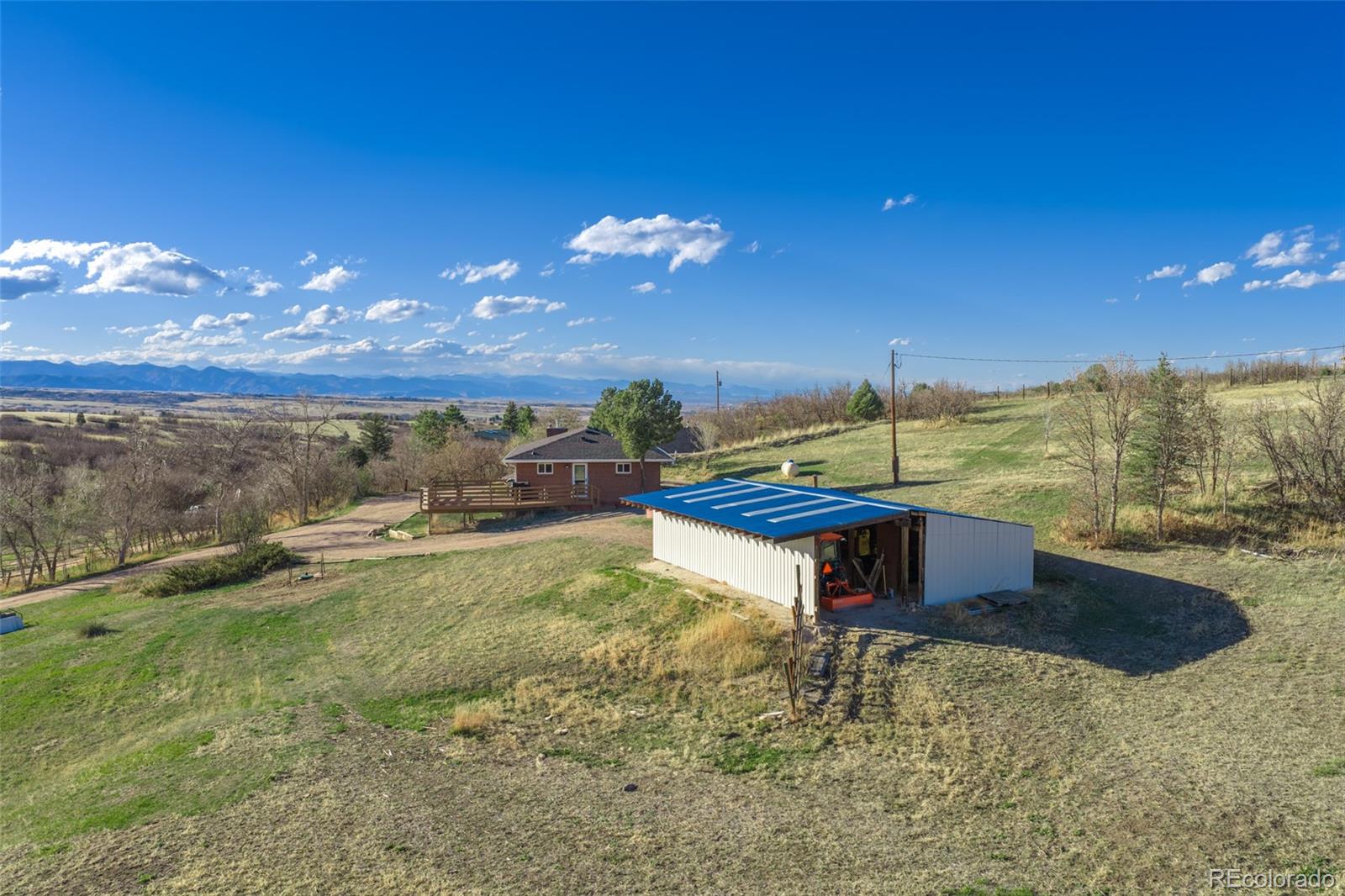 2097 W Wolfensberger Road