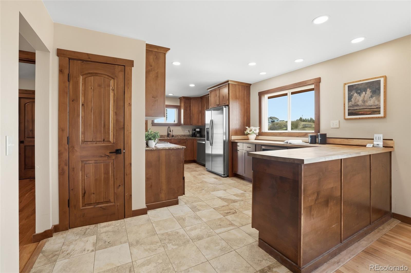 2097 W Wolfensberger Road