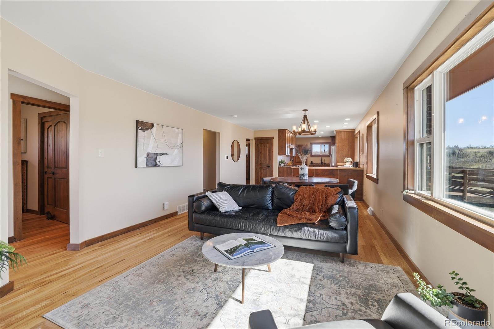 2097 W Wolfensberger Road