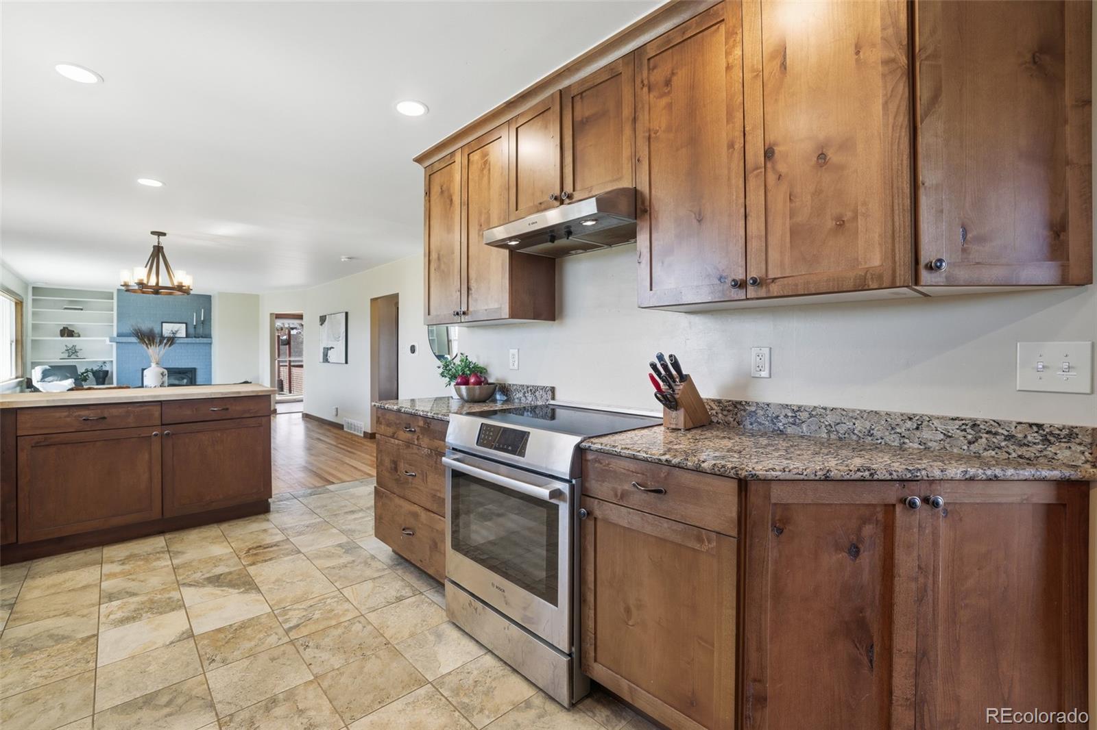 2097 W Wolfensberger Road