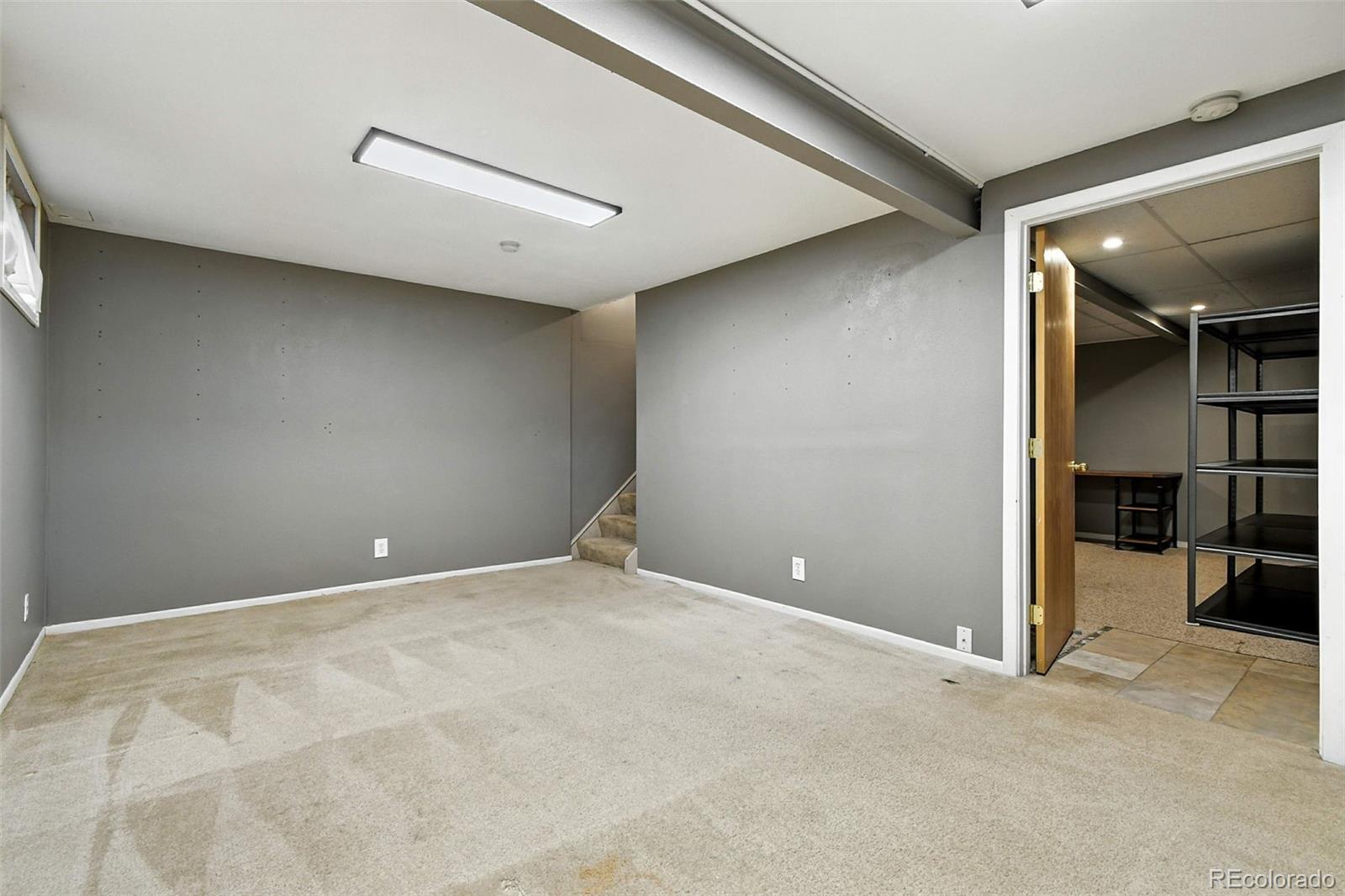 6419 W Roxbury Drive