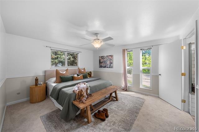 6419 W Roxbury Drive