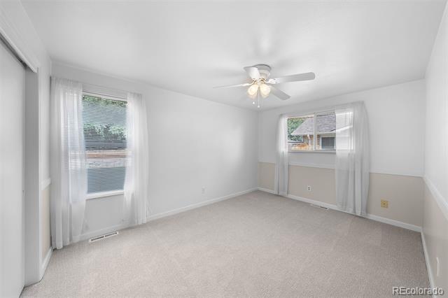 6419 W Roxbury Drive