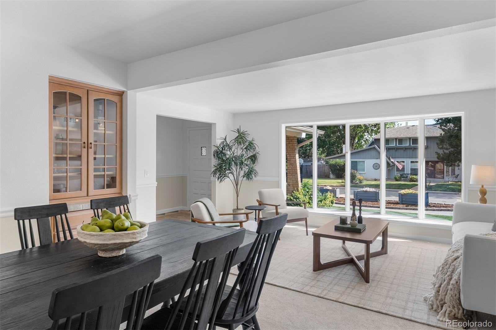 6419 W Roxbury Drive