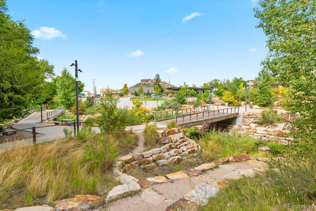 2989 Mount Royal Drive