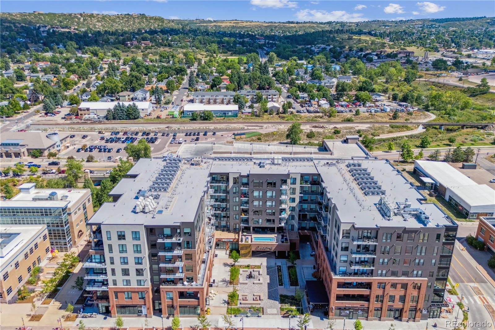 20 Wilcox Street Unit: 621