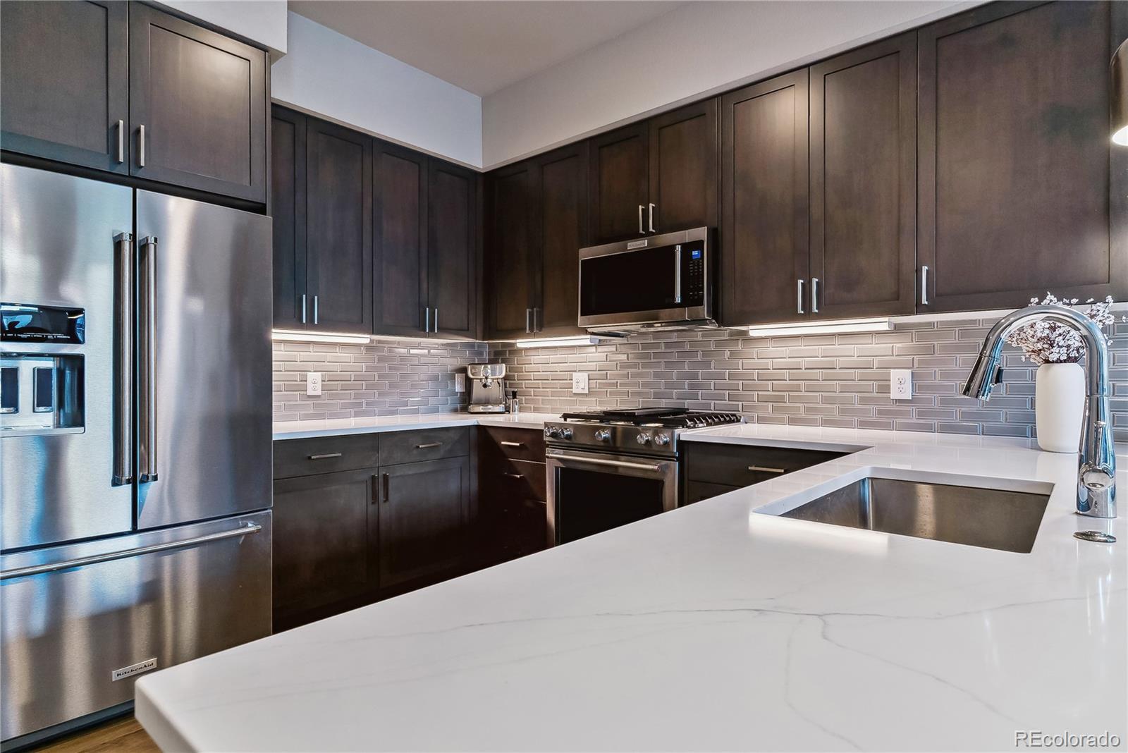 20 Wilcox Street Unit: 621