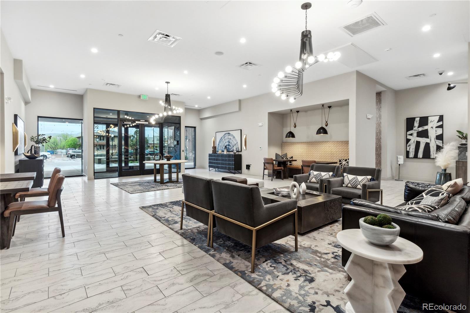 20 Wilcox Street Unit: 621