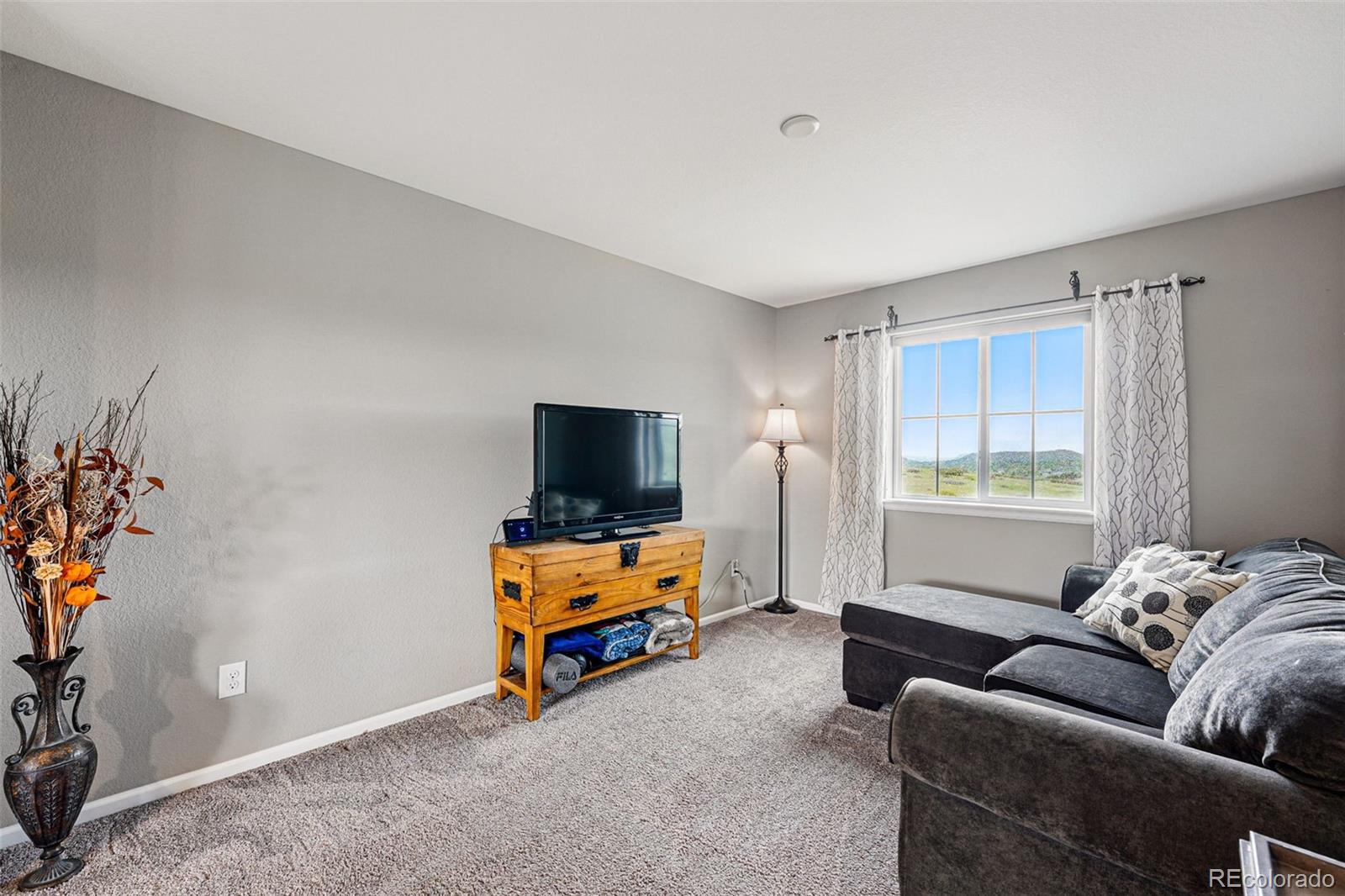 2511 Loon Lane