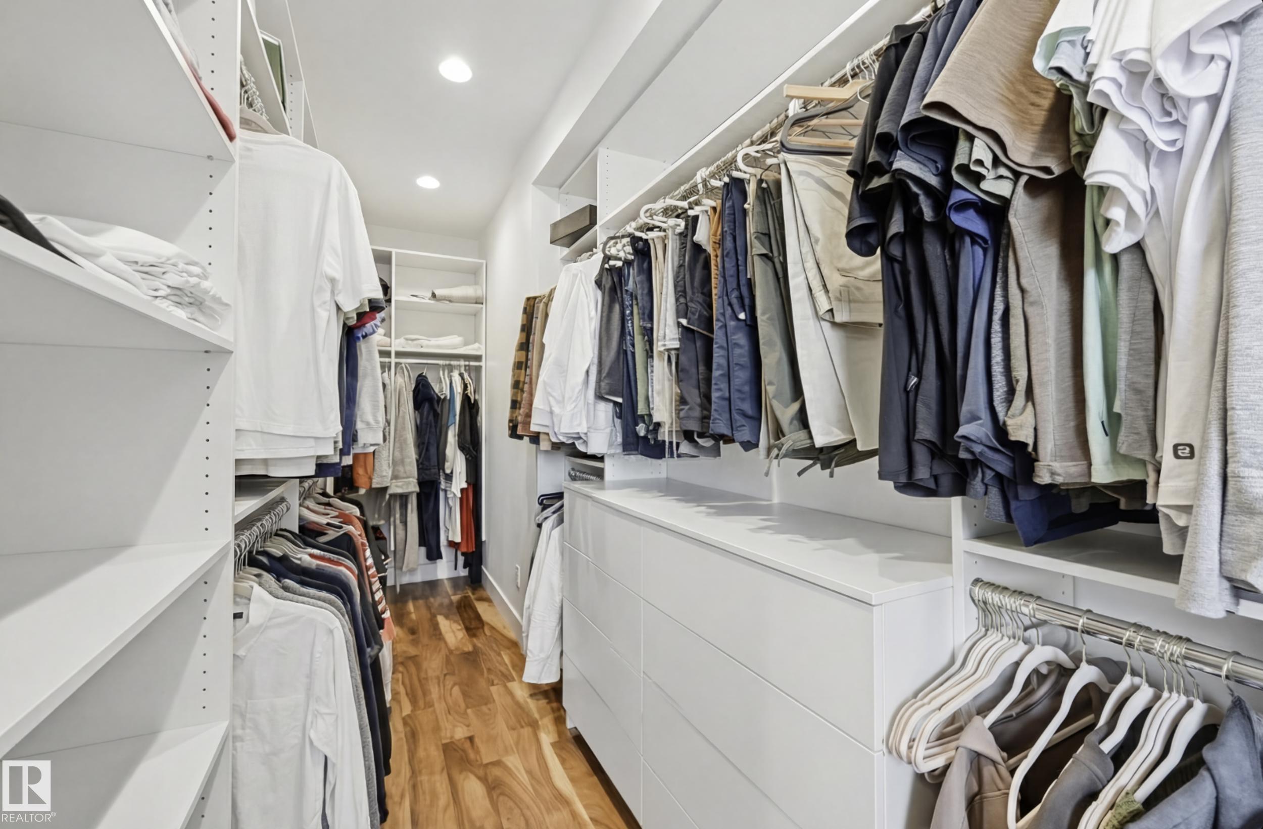 44B VALLEYVIEW CR NW