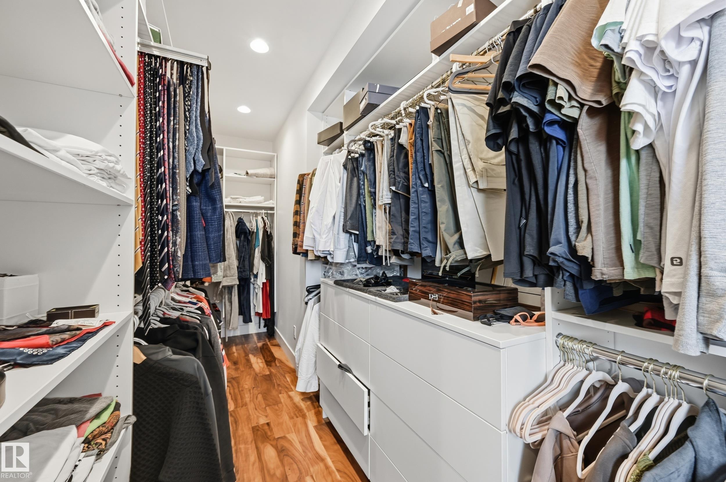 44B VALLEYVIEW CR NW