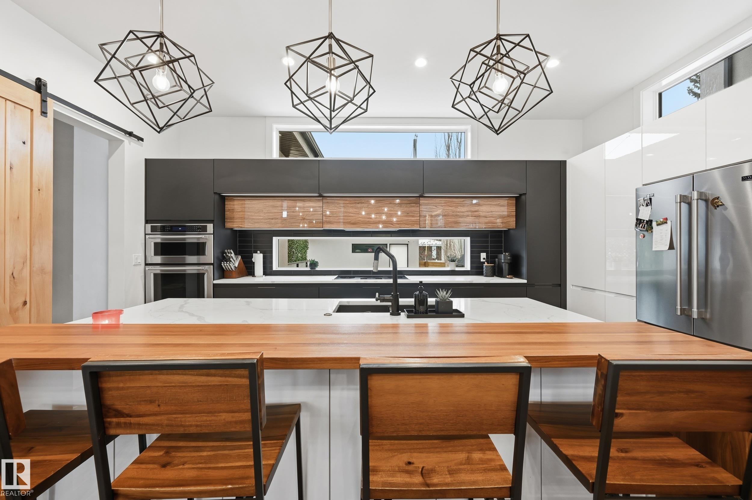 44B VALLEYVIEW CR NW