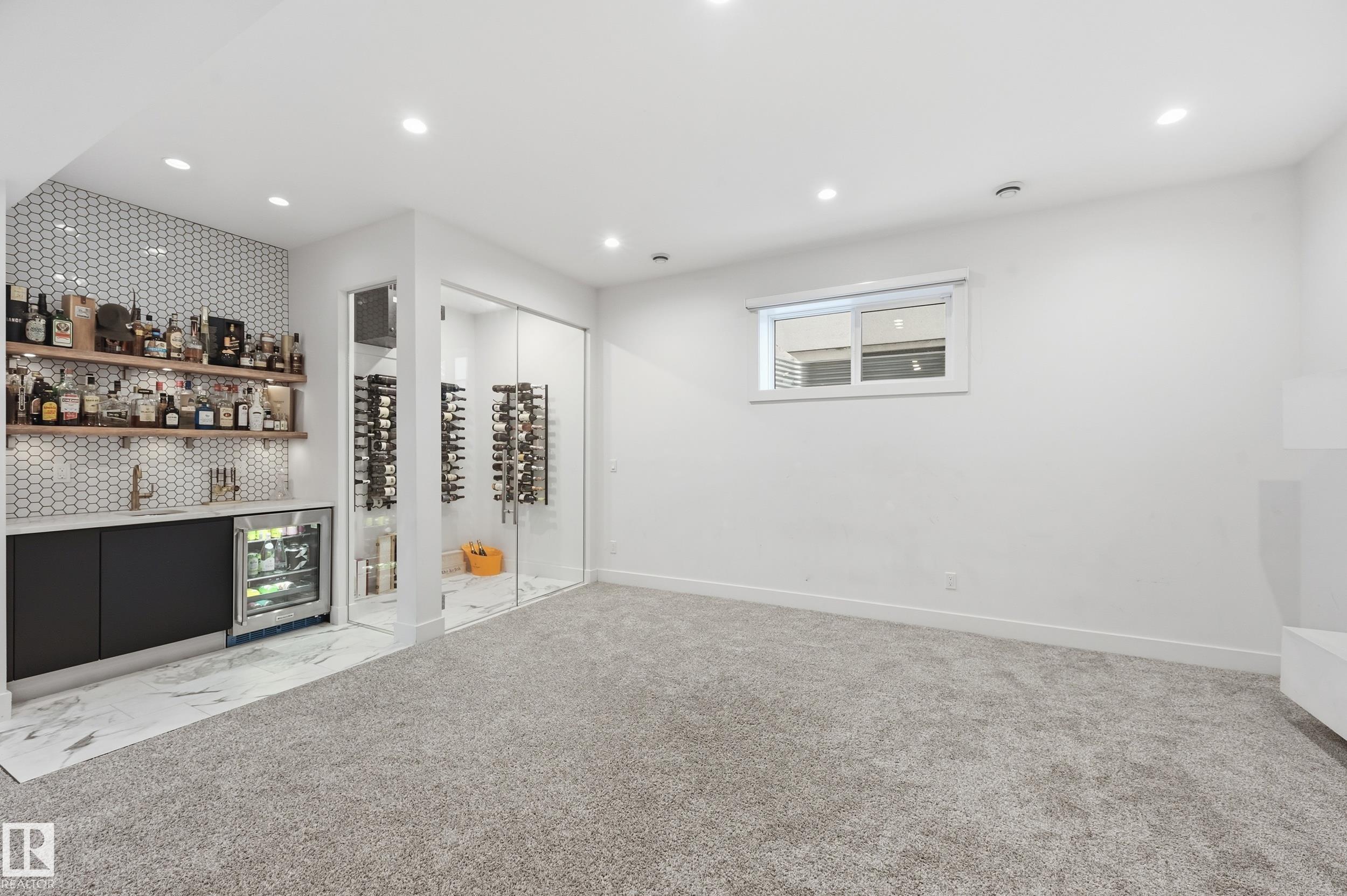 44B VALLEYVIEW CR NW