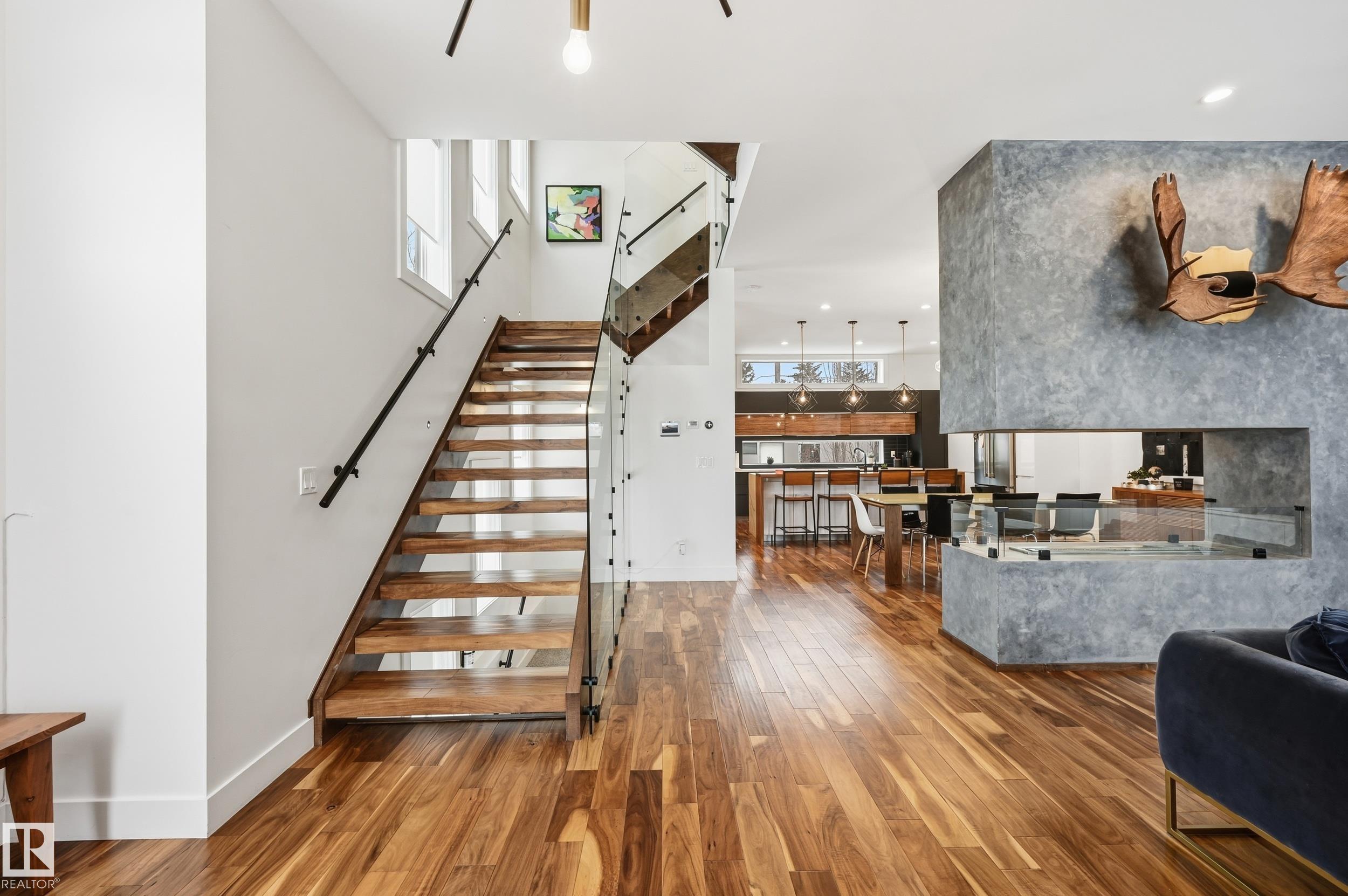 44B VALLEYVIEW CR NW