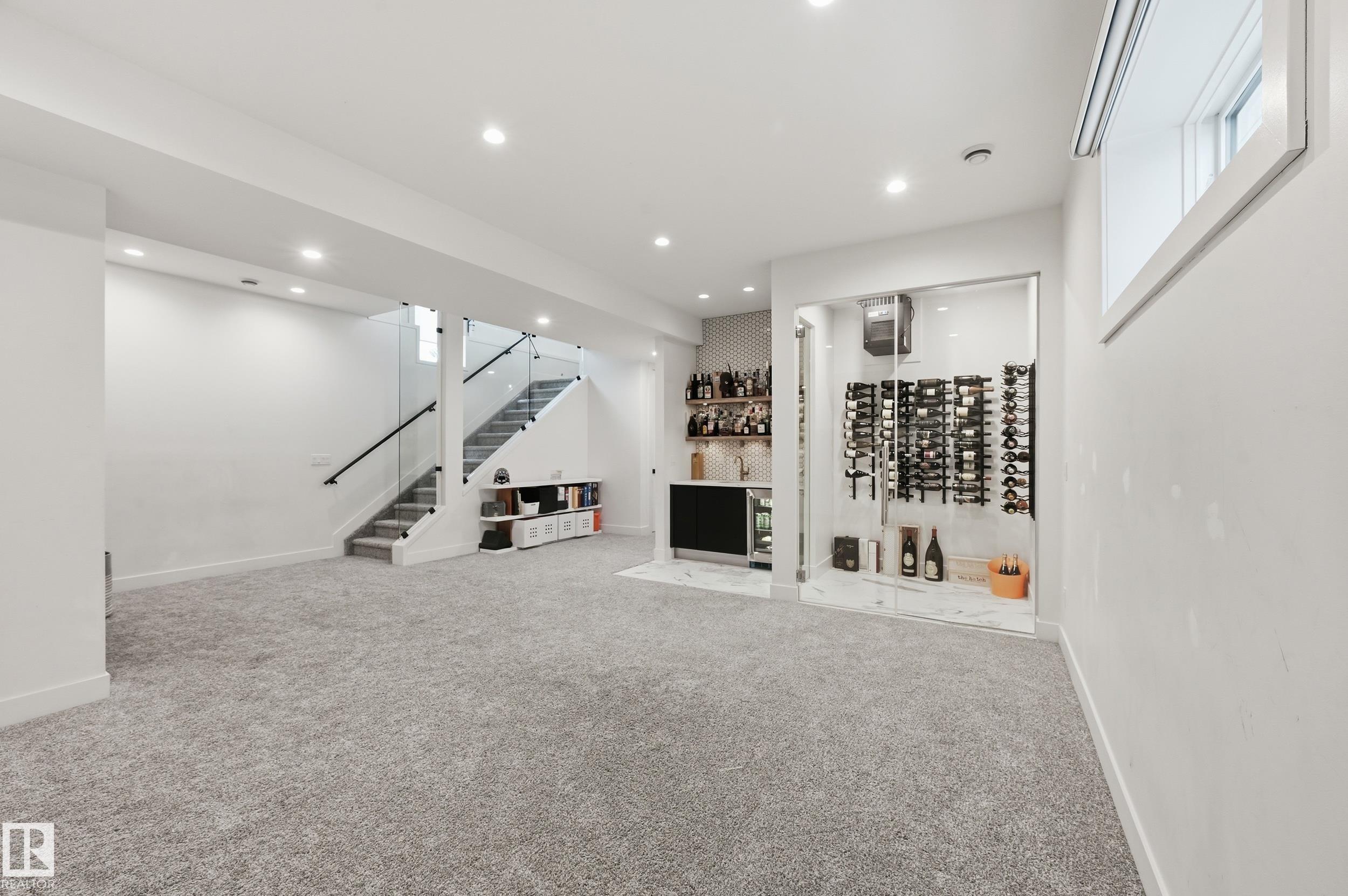 44B VALLEYVIEW CR NW