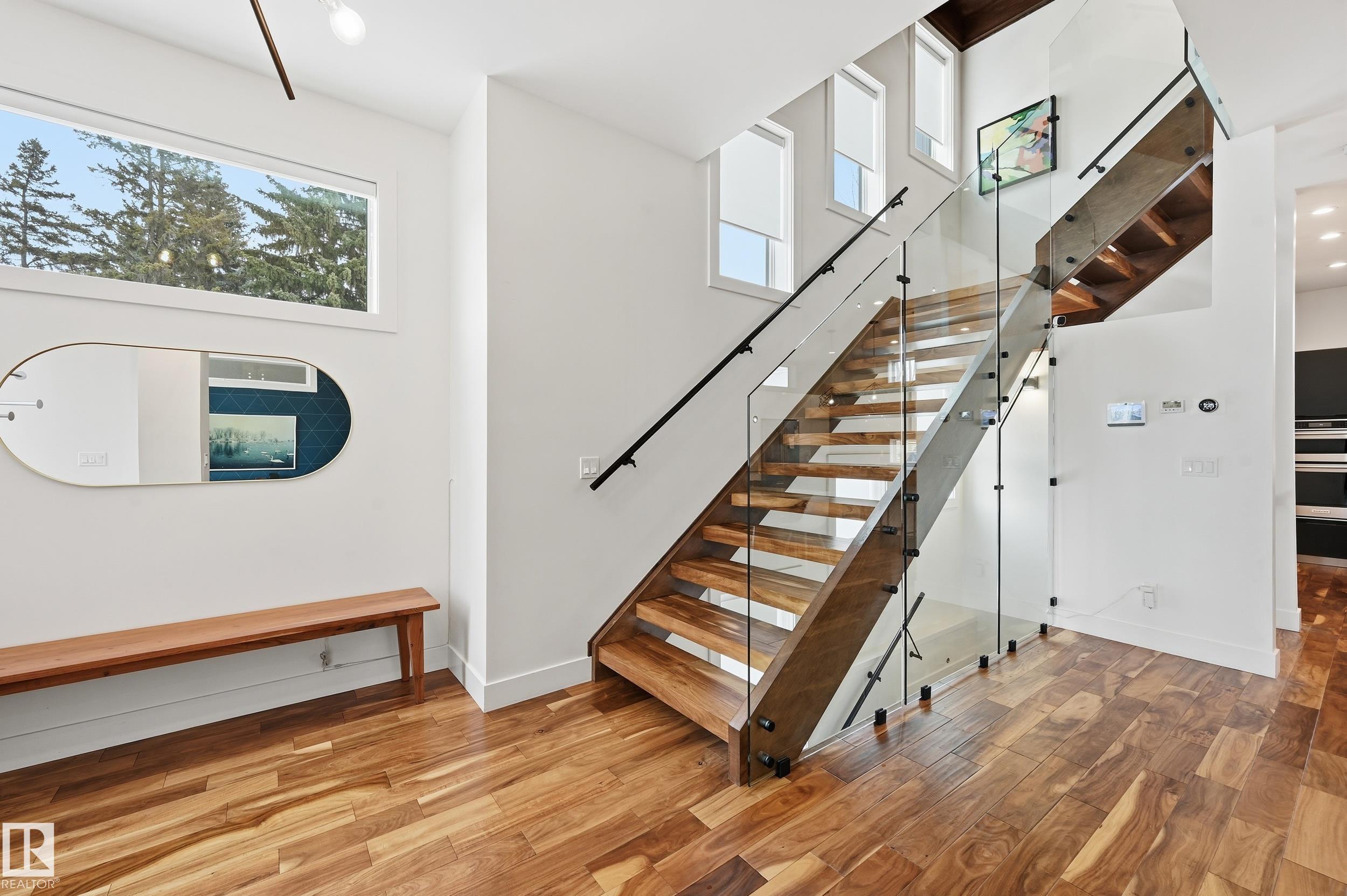 44B VALLEYVIEW CR NW