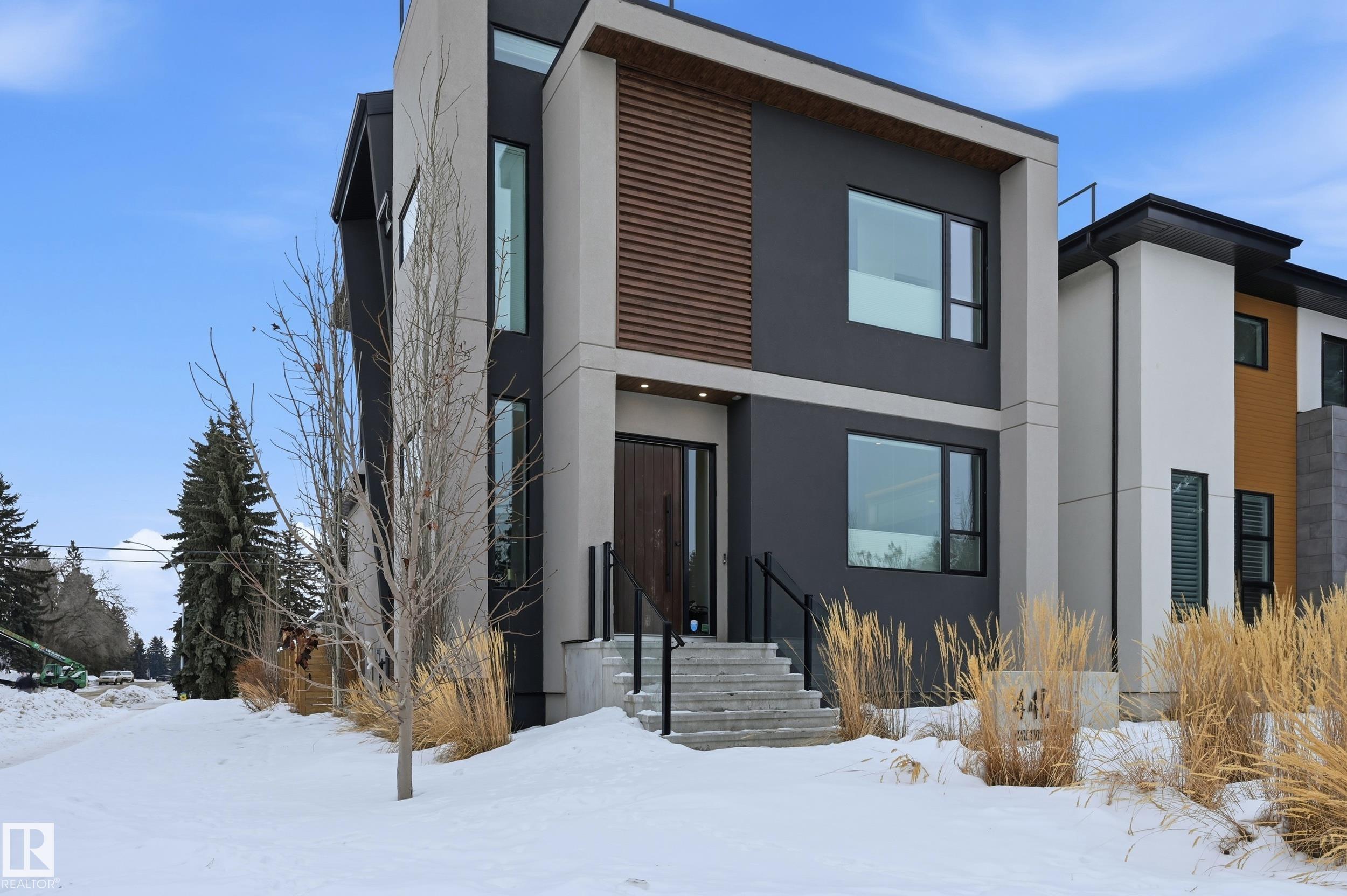 44B VALLEYVIEW CR NW