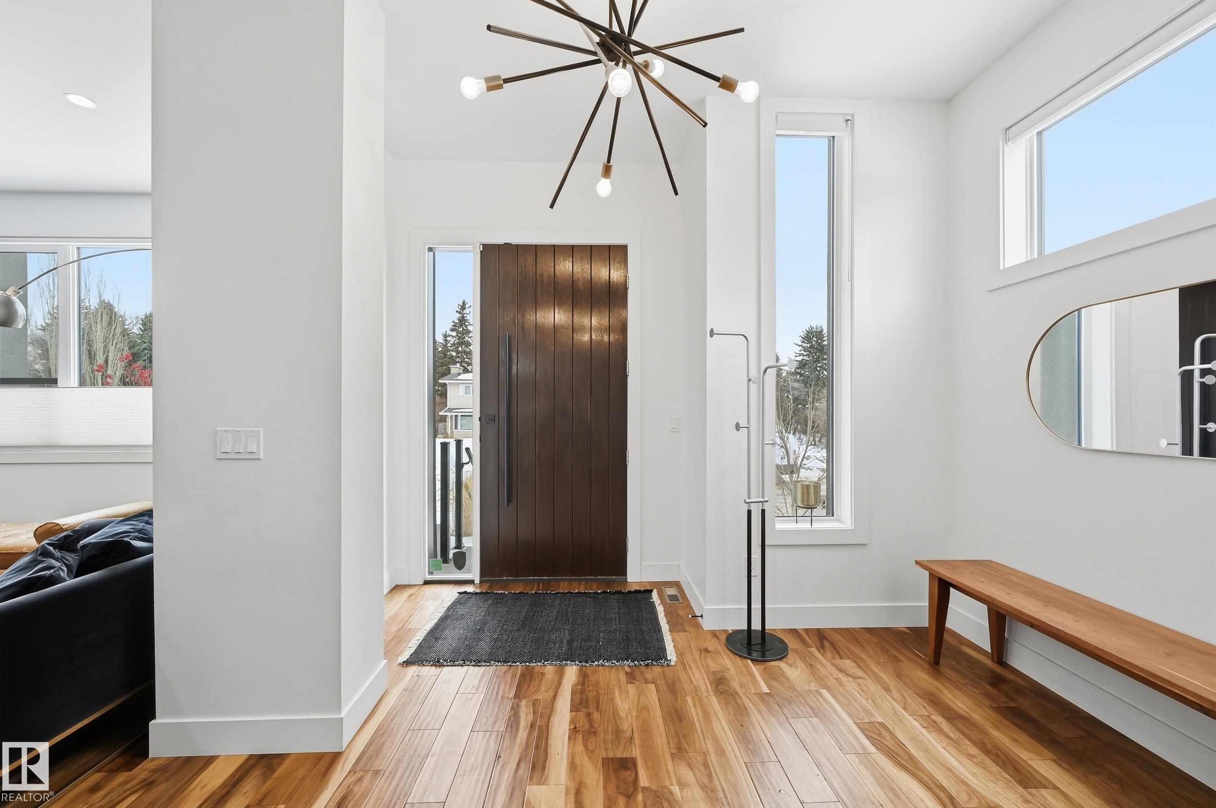 44B VALLEYVIEW CR NW