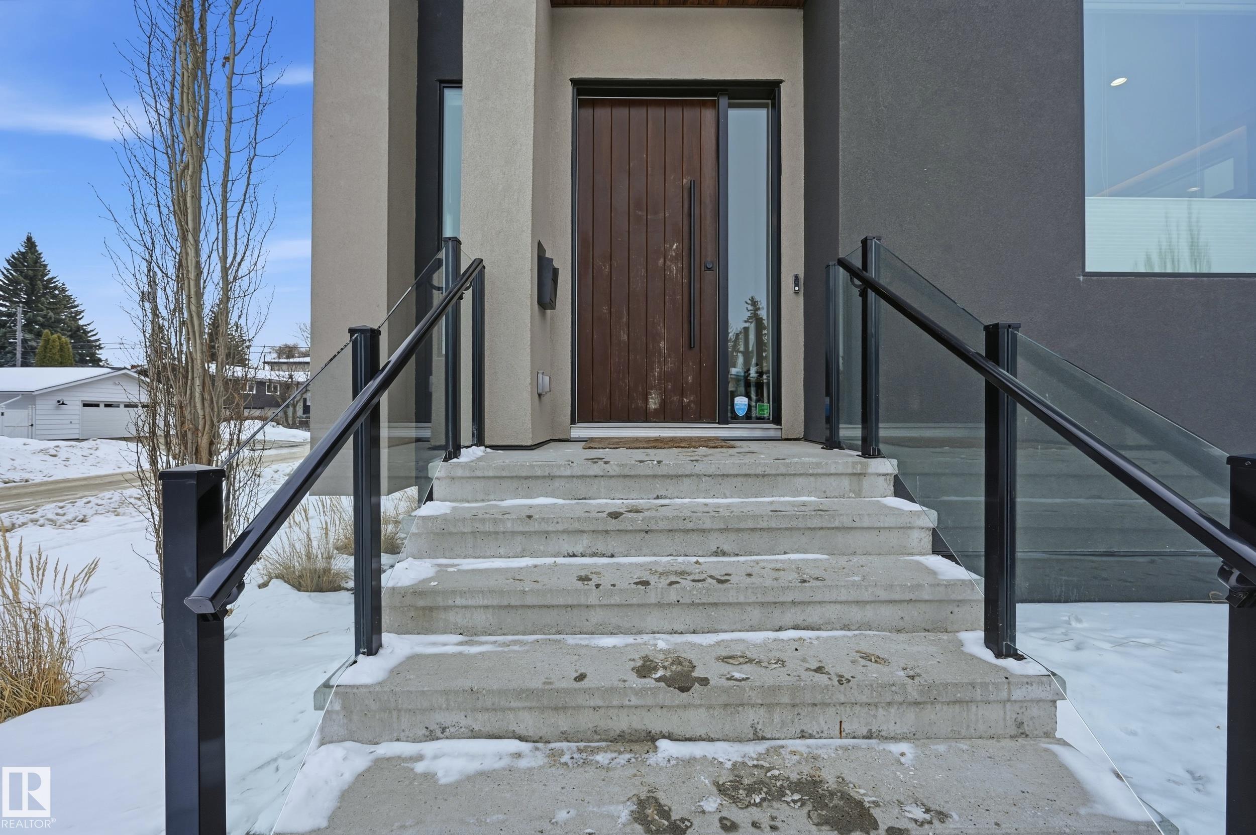 44B VALLEYVIEW CR NW