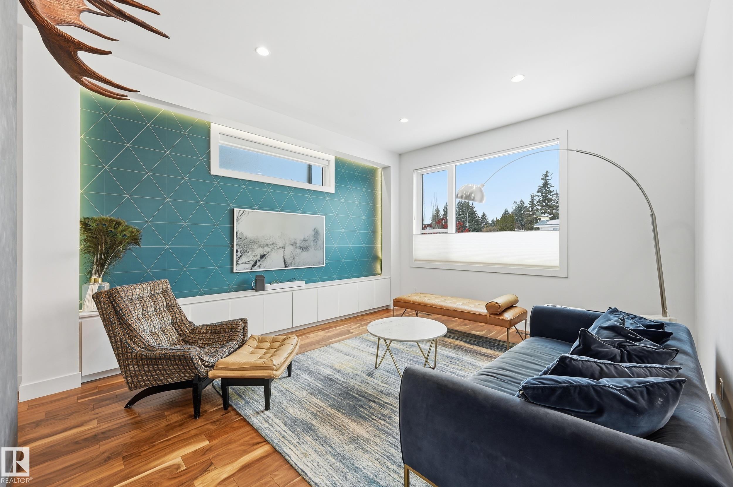 44B VALLEYVIEW CR NW