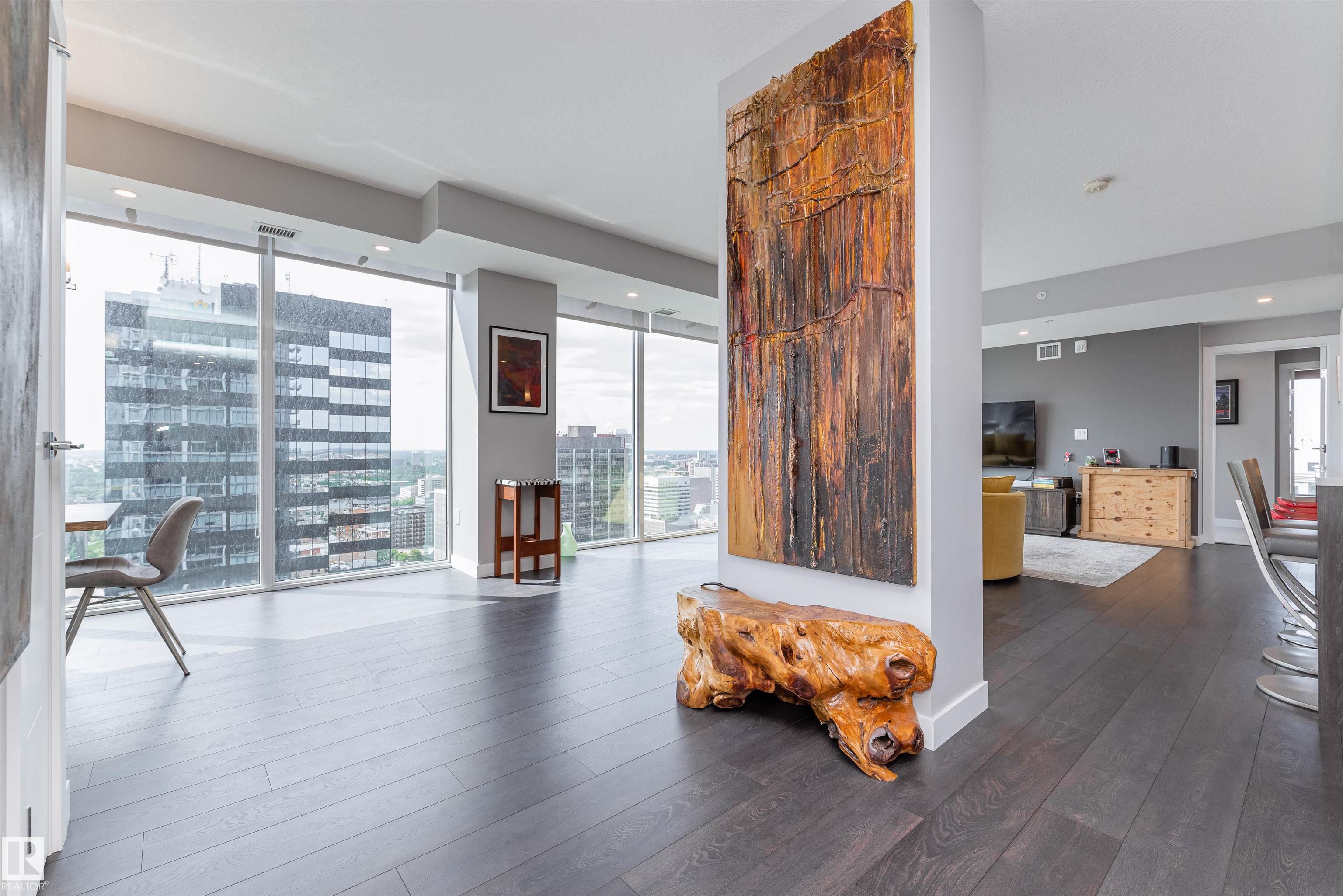 ##2400 10180 103 ST NW