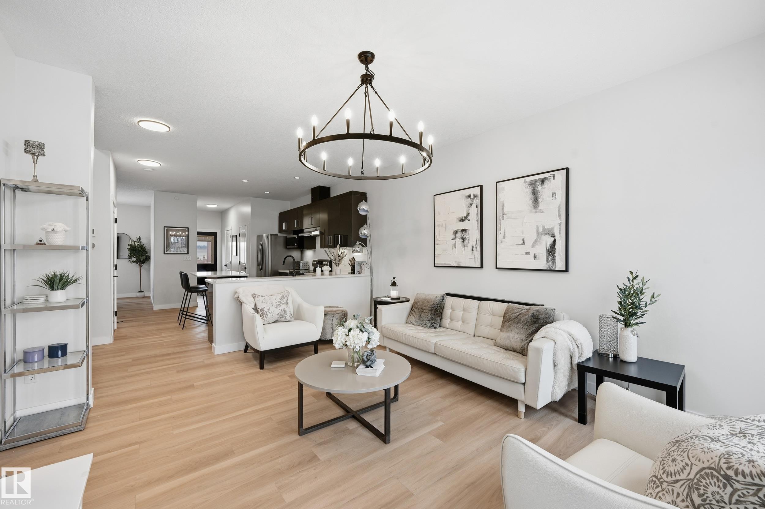 10736 149 ST NW