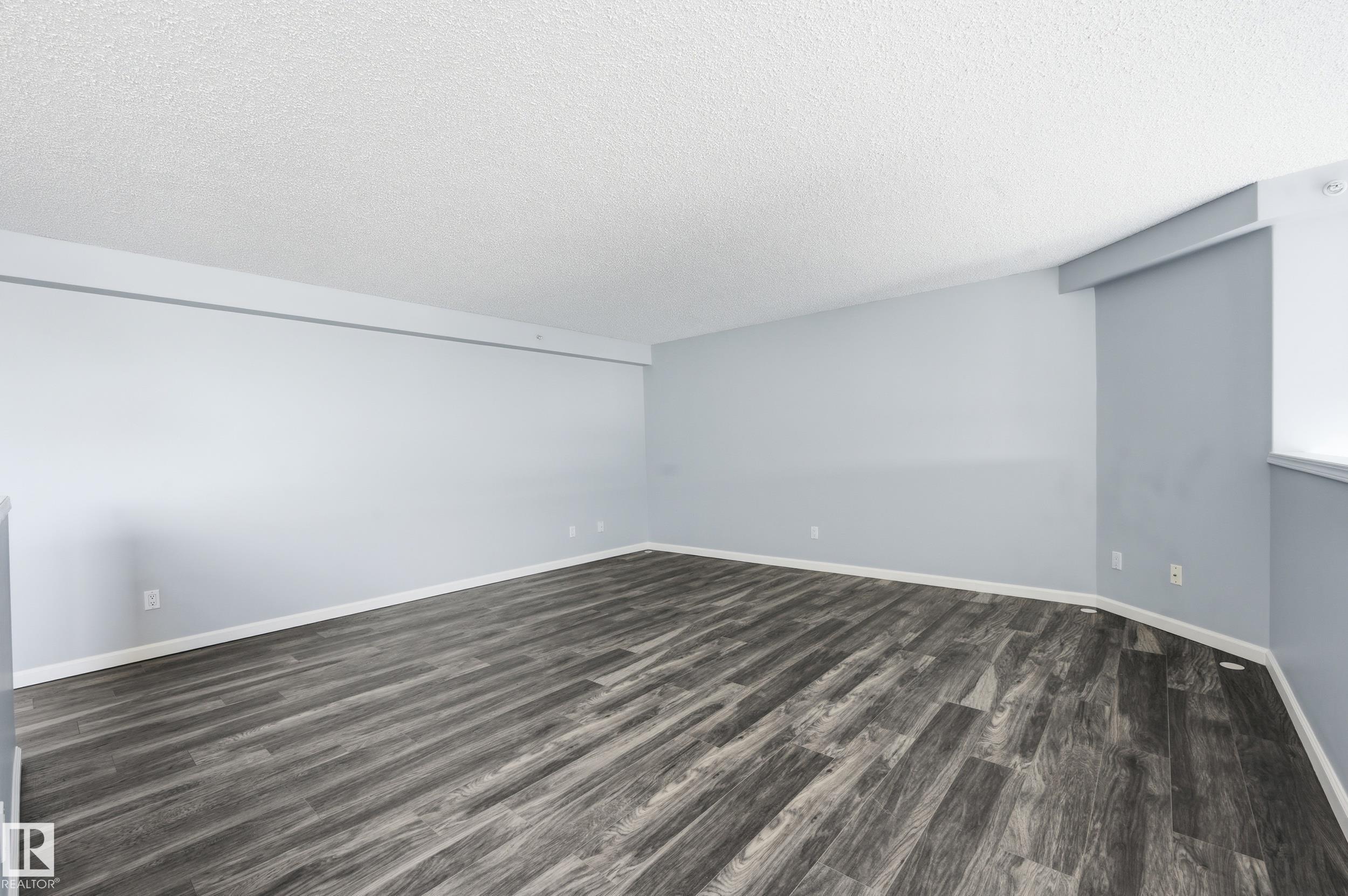 501 7905 96 ST NW