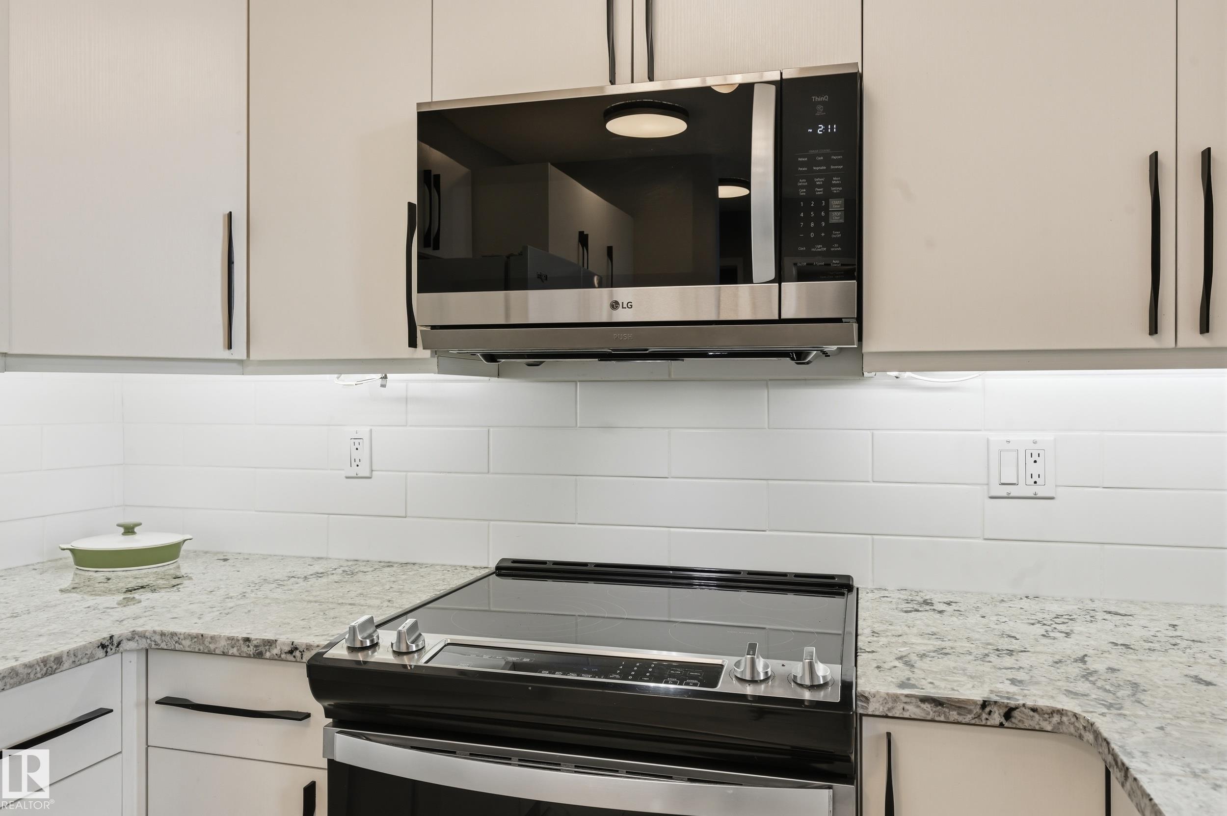 501 7905 96 ST NW