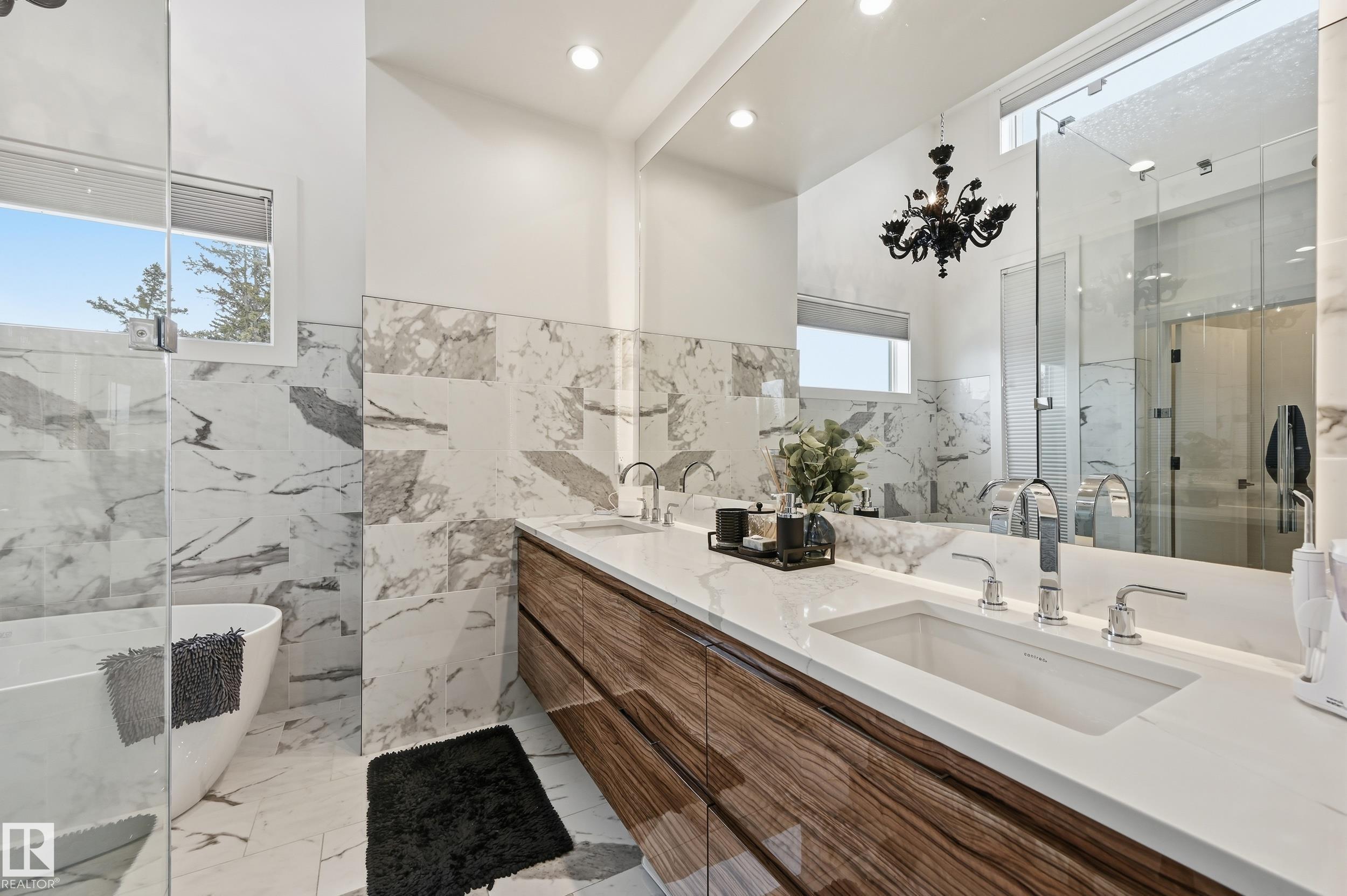 44B VALLEYVIEW CR NW