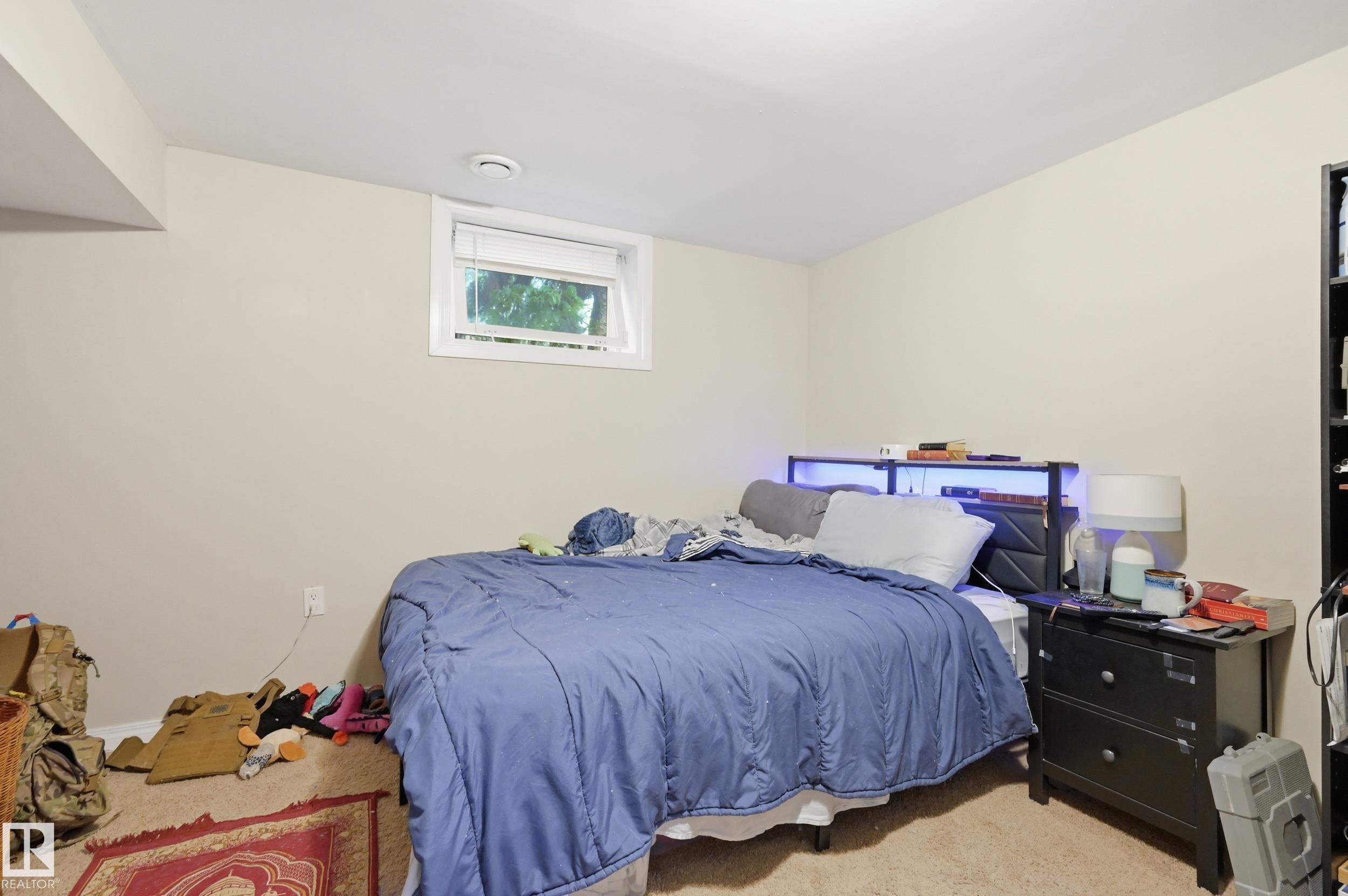 11612 110A AV NW