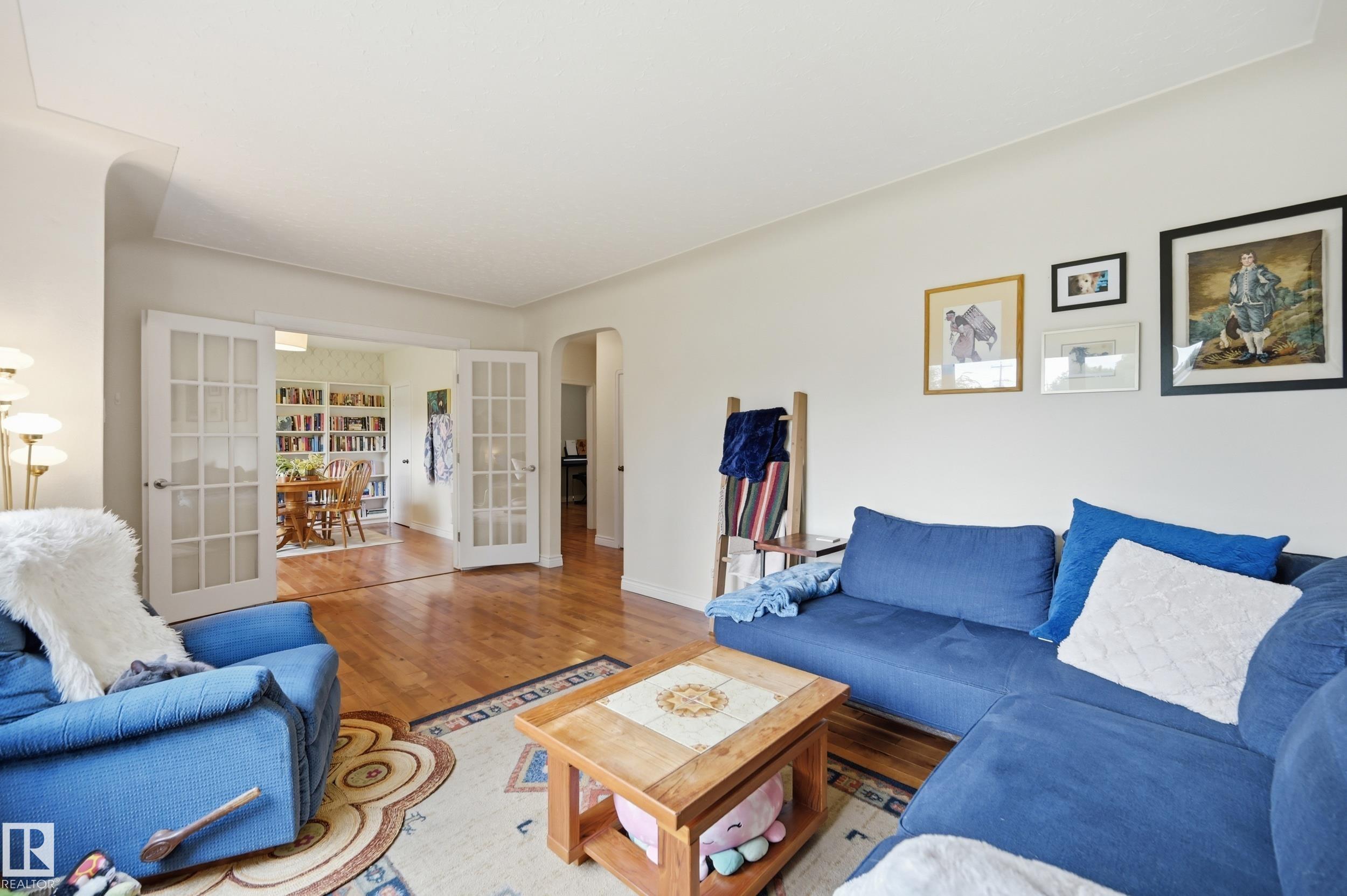 11612 110A AV NW