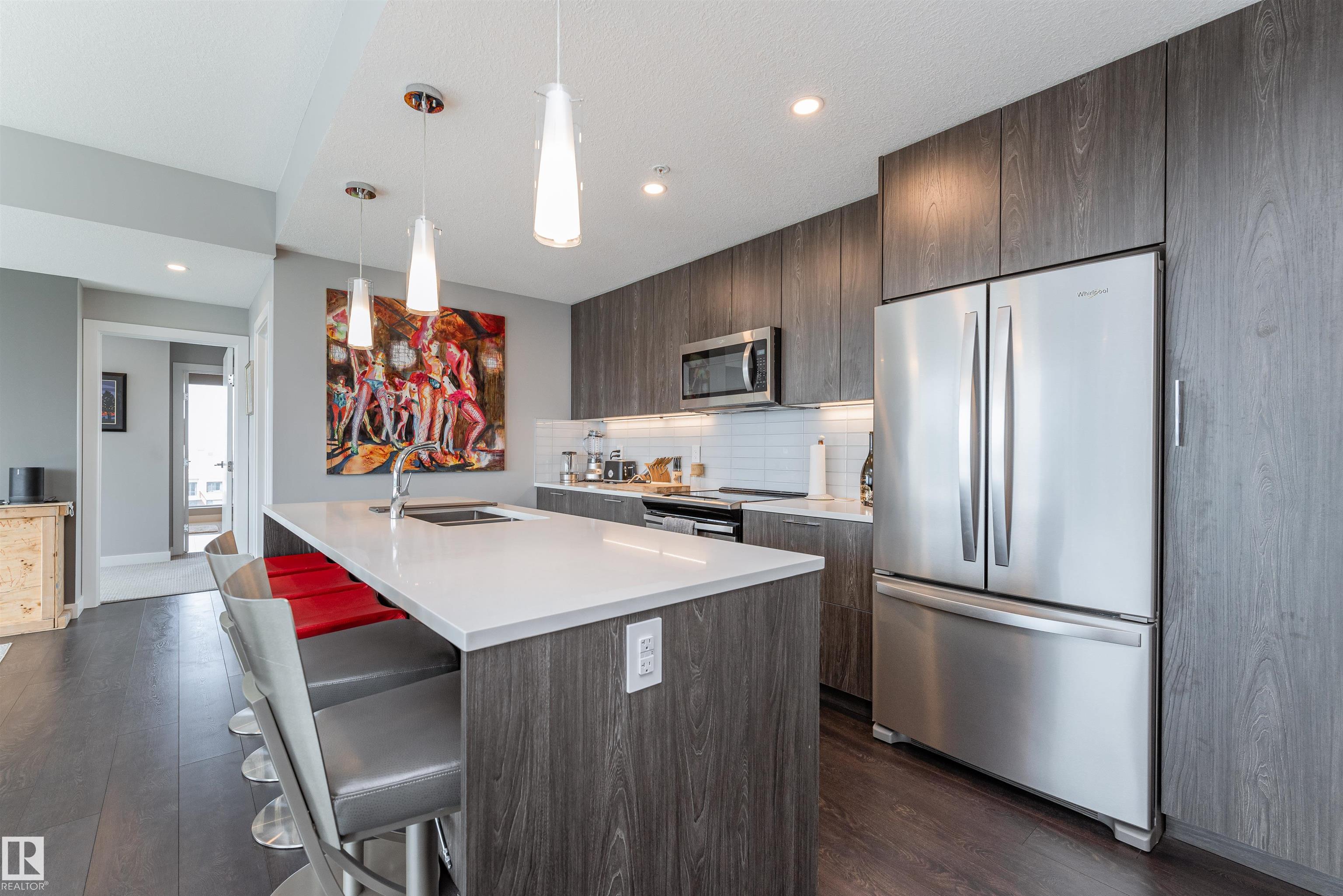 #2400 10180 103 ST NW