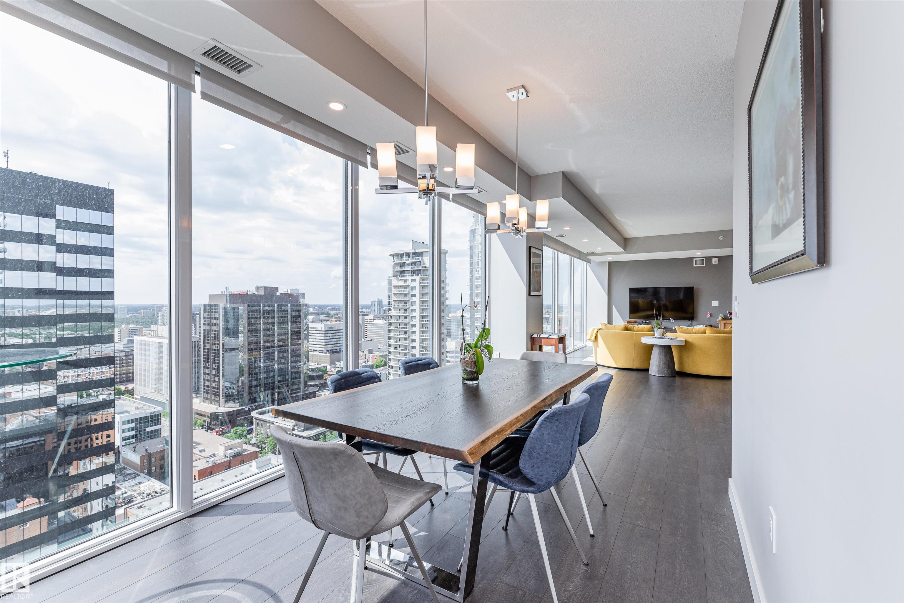 #2400 10180 103 ST NW