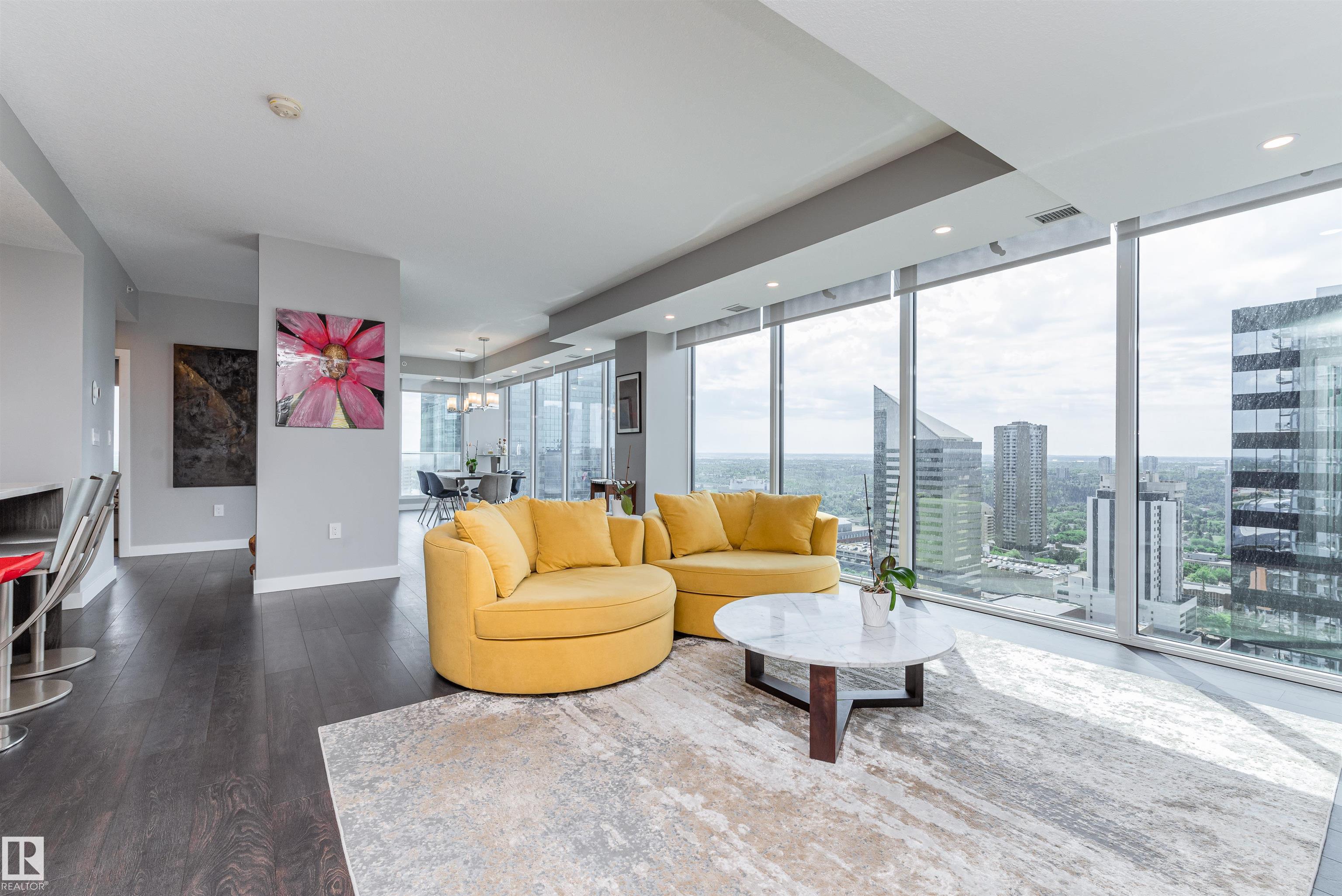 #2400 10180 103 ST NW