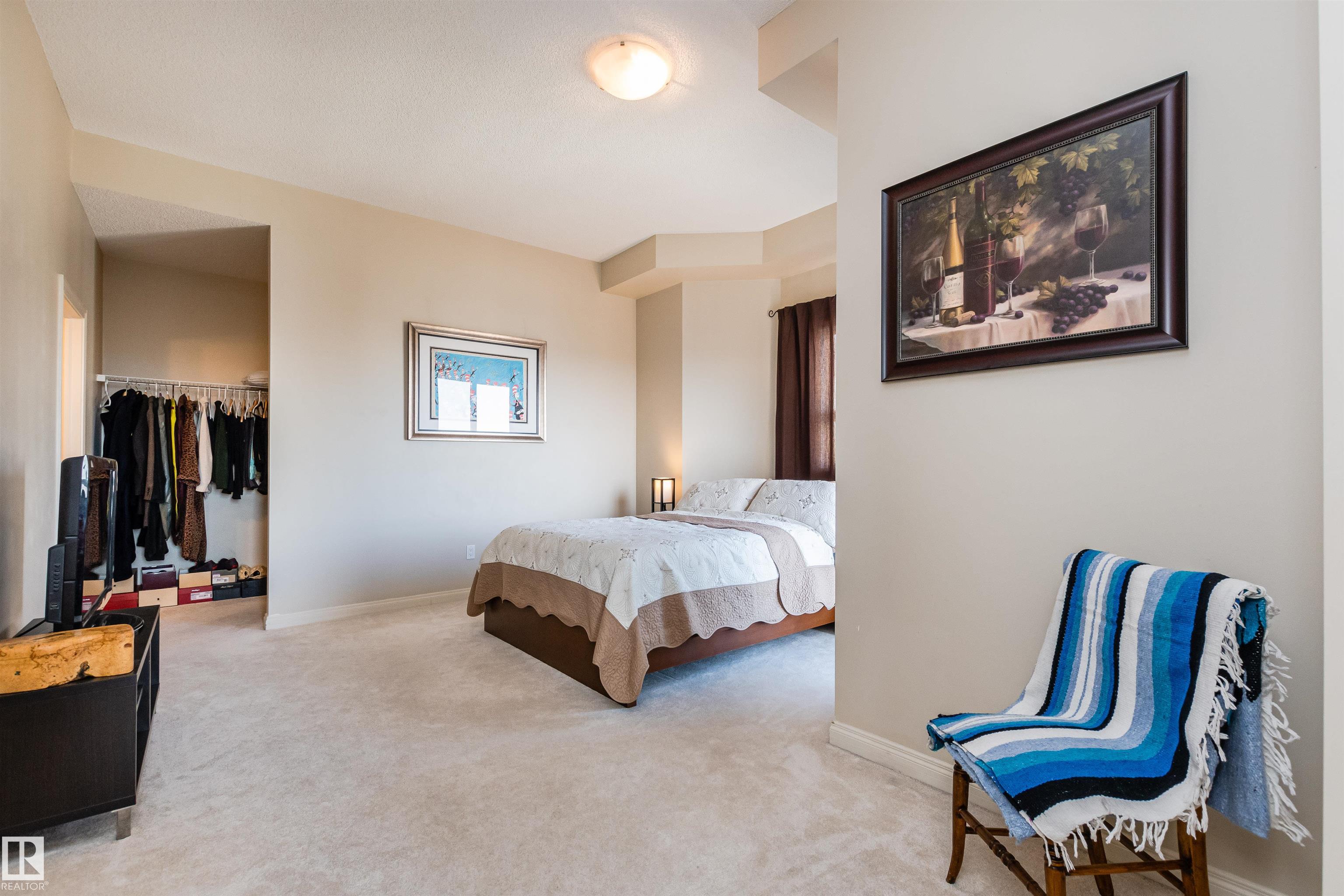#1302 9819 104 ST NW