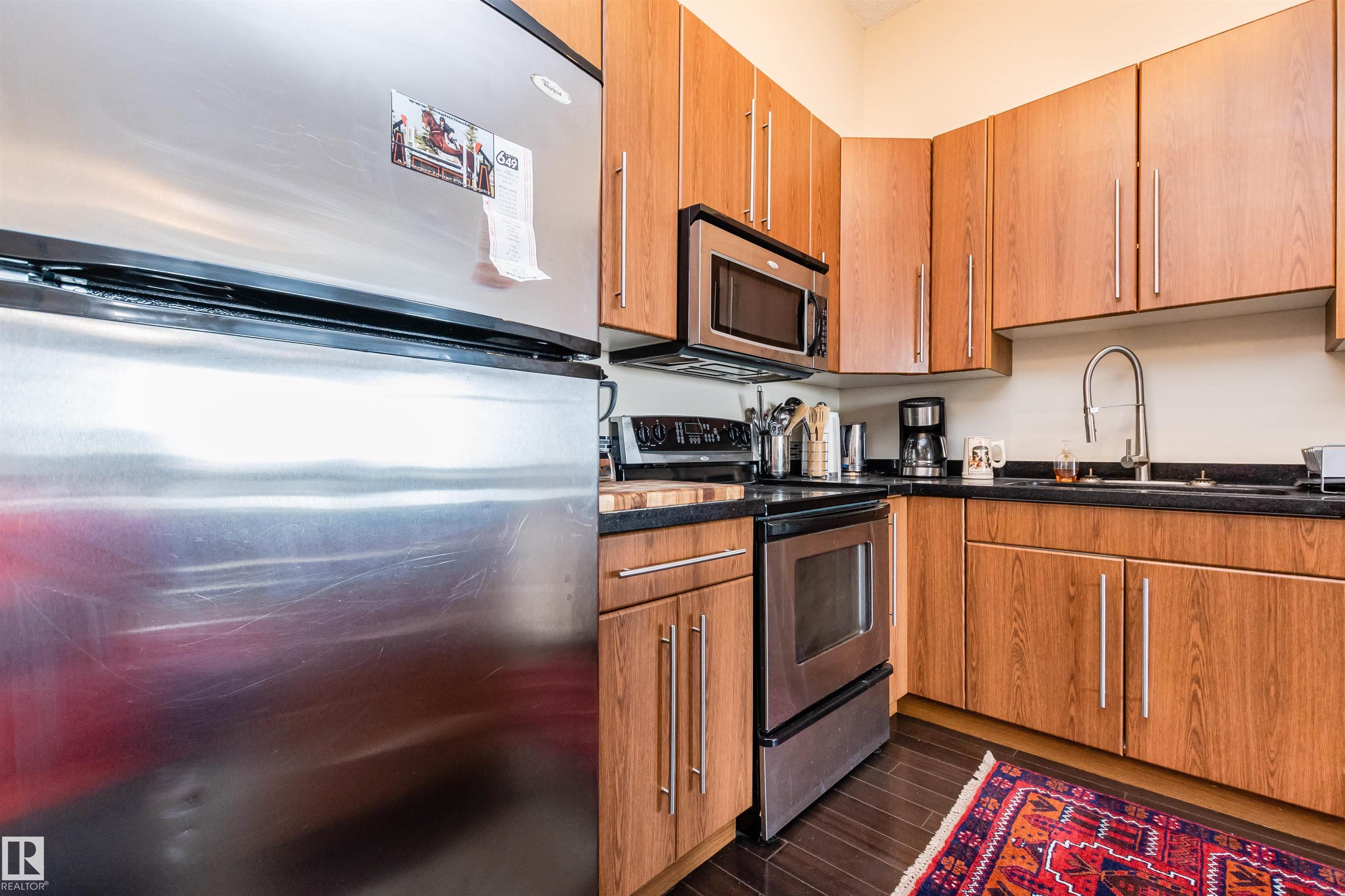 #1302 9819 104 ST NW