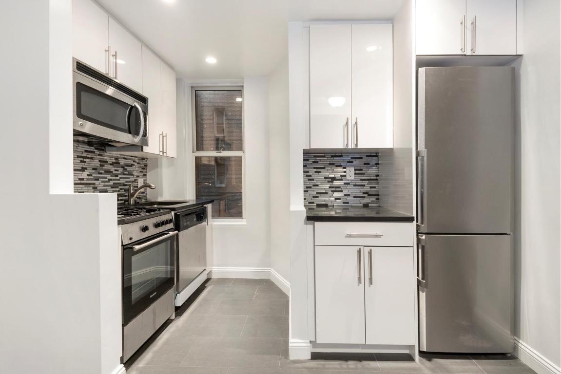 309 W 57TH Street 709