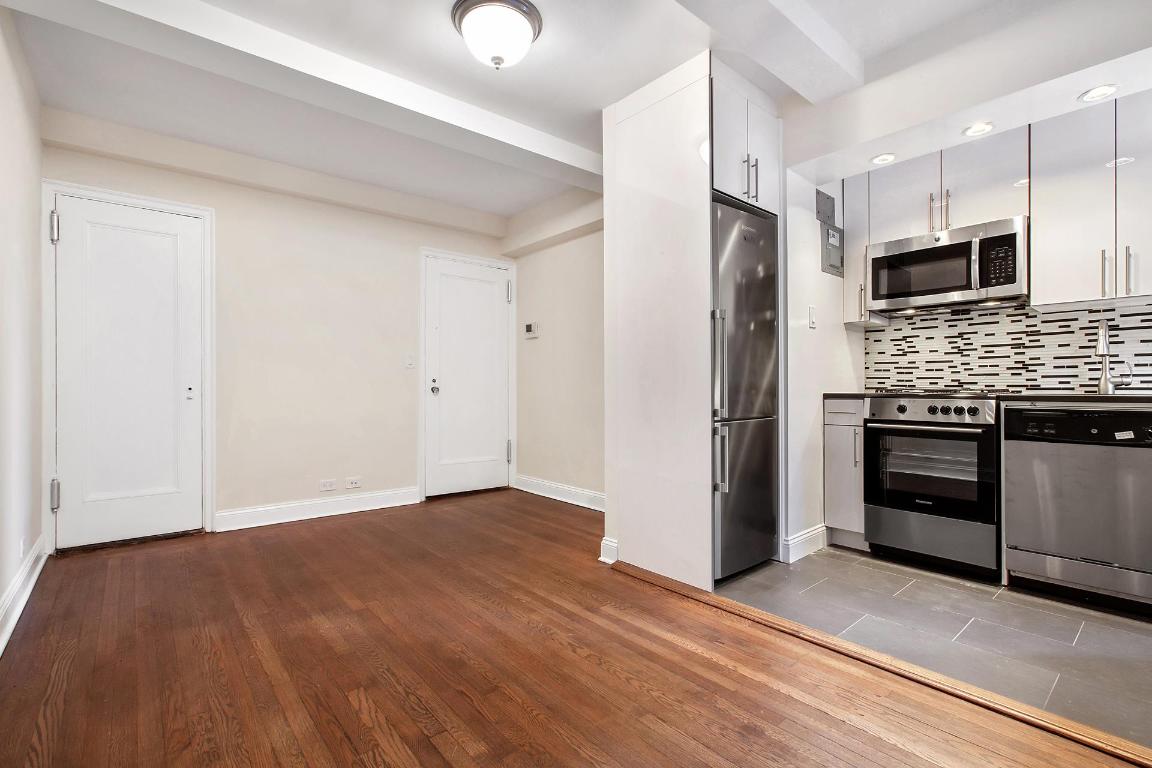 309 W 57TH Street 505