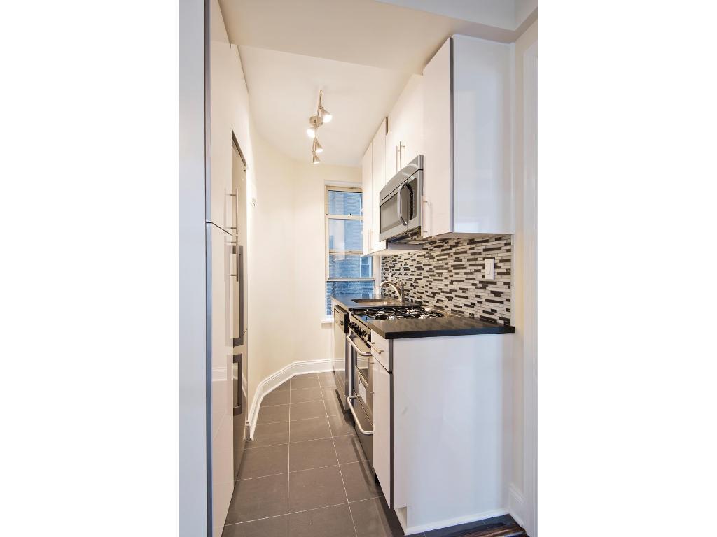 309 W 57TH Street 601