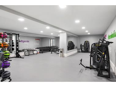 45 E 22ND Street 14A