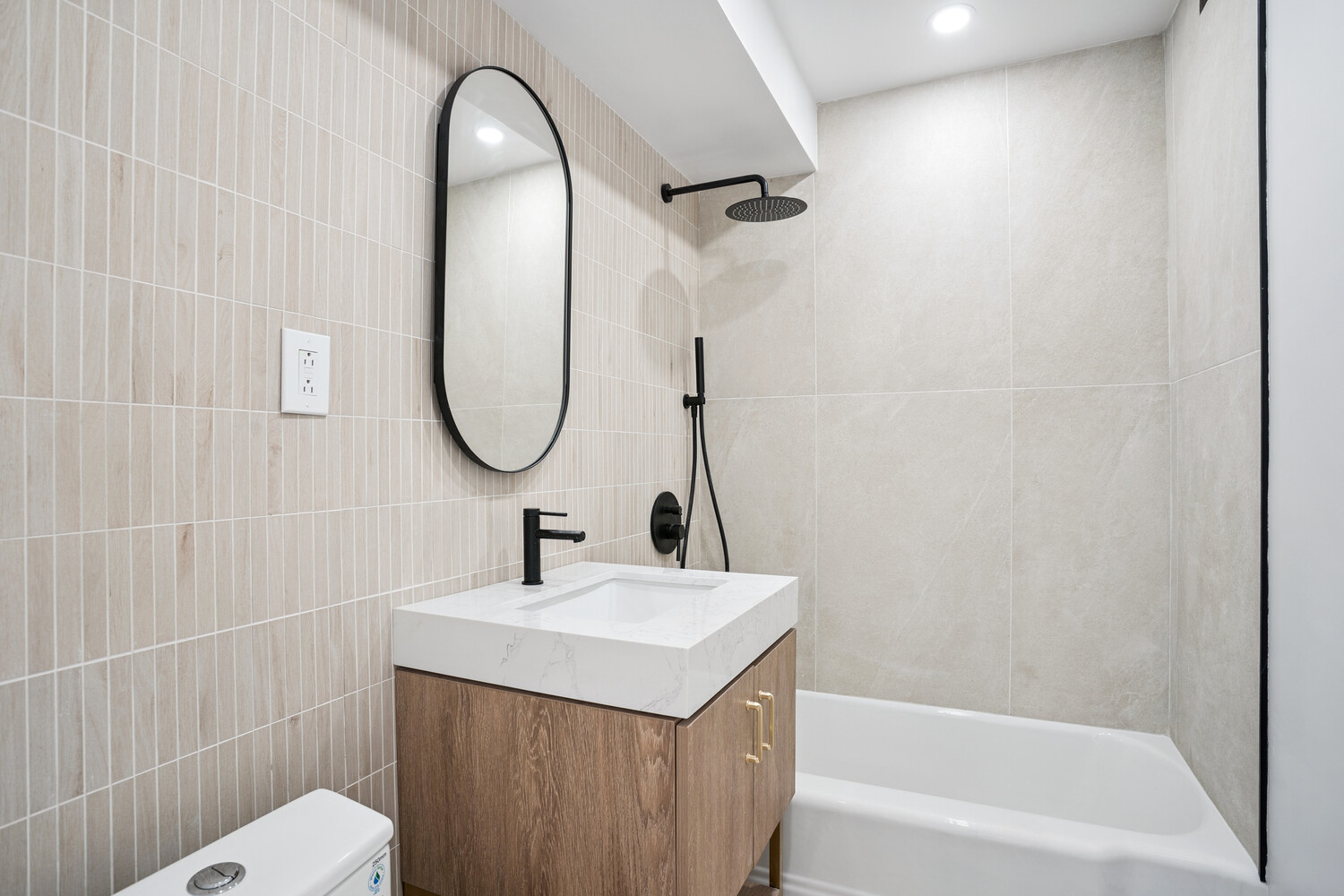 200 E 27TH Street 9A